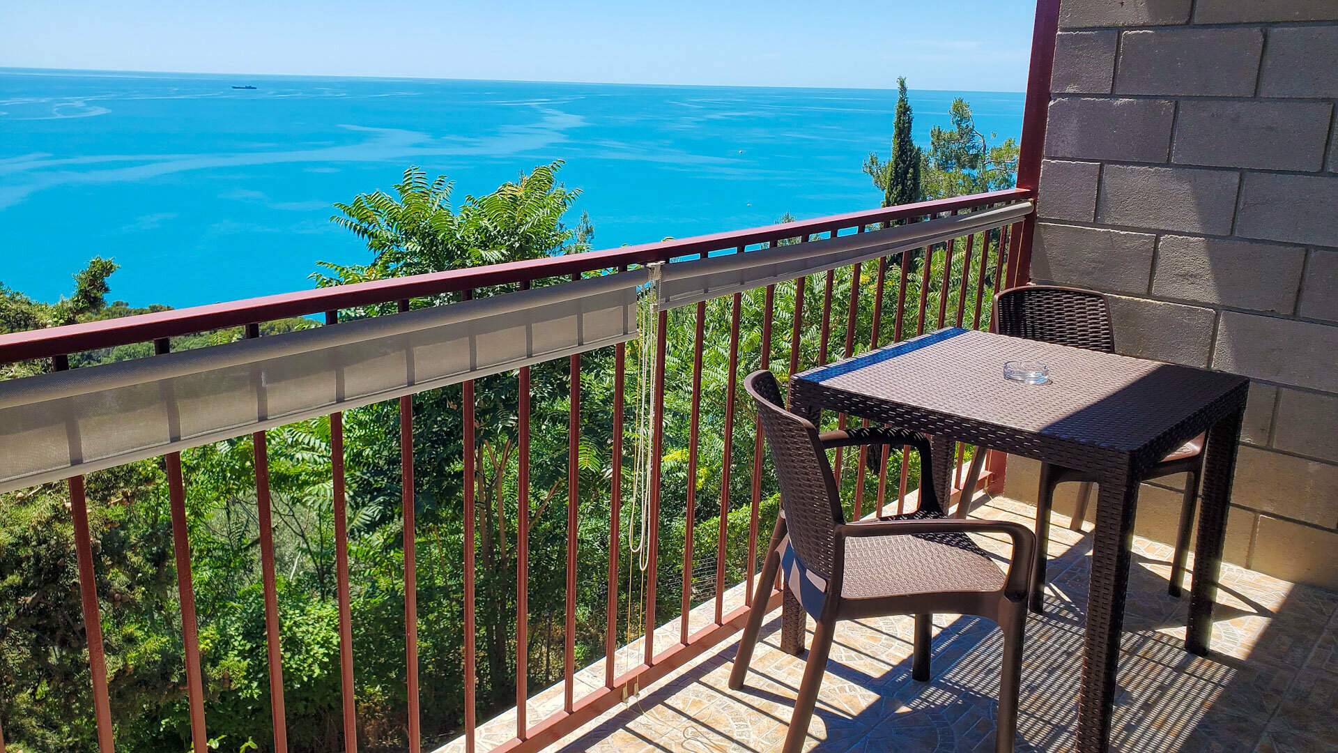 Двухместный однокомнатный люкс с кухней и видом на море