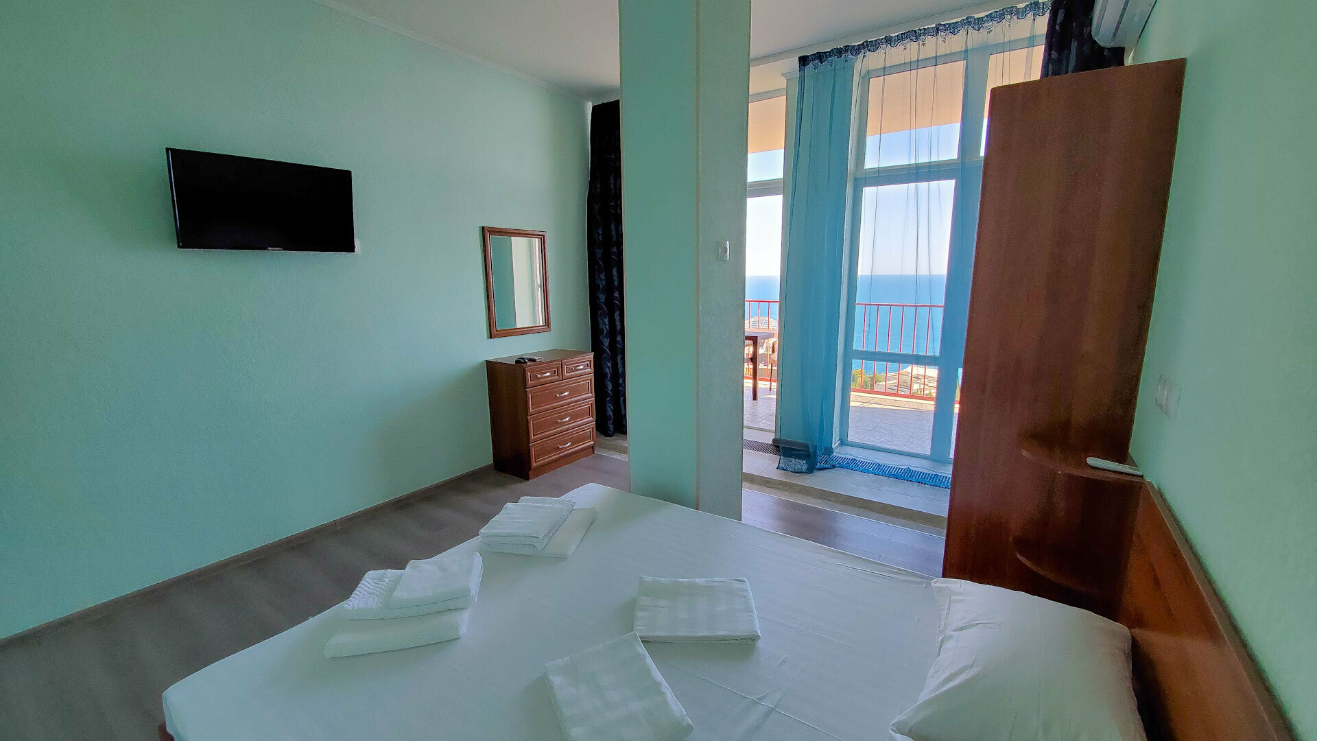 Двухместный номер Делюкс с 1 кроватью и балконом, вид на море