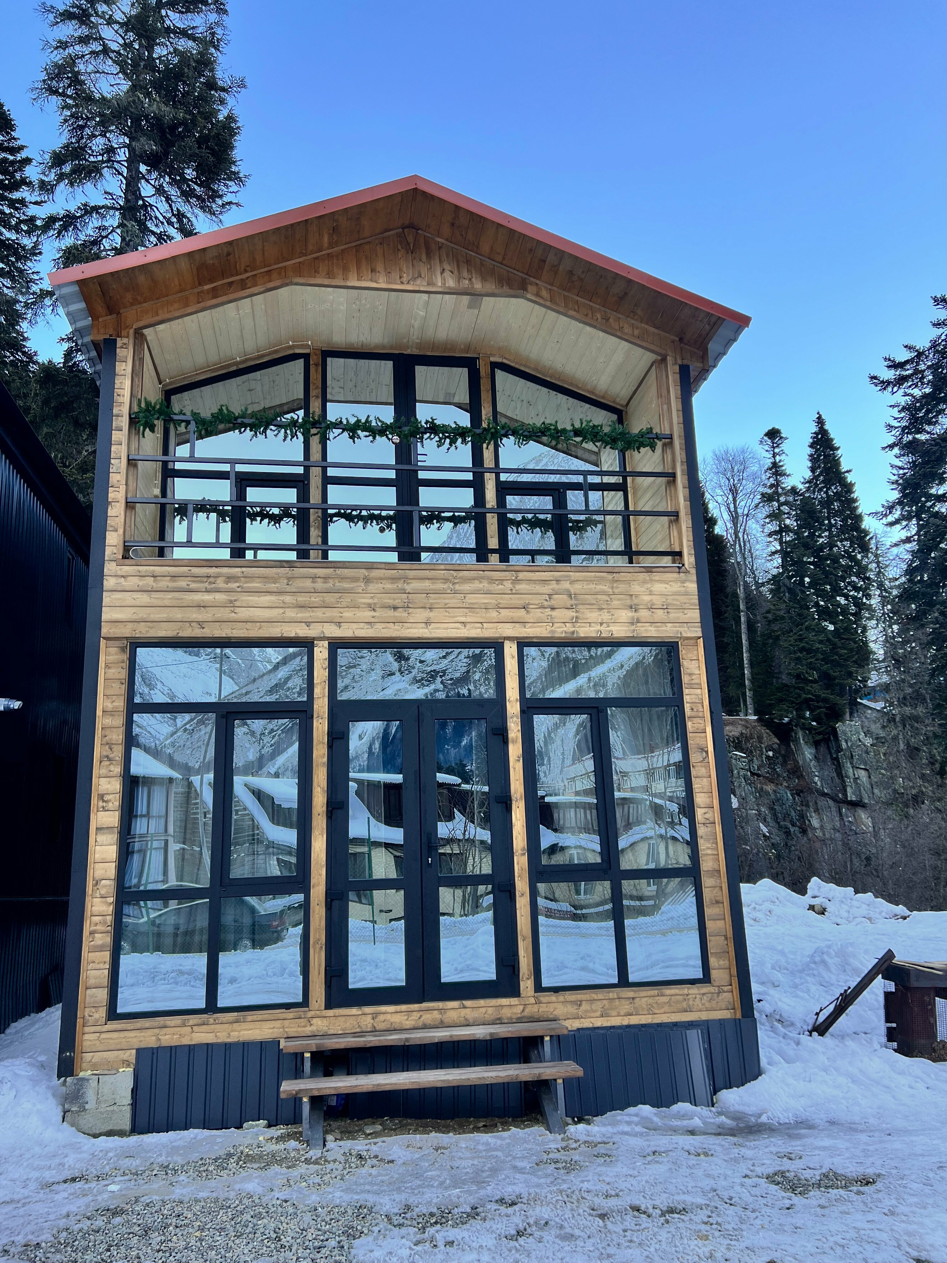 Дом с видом на горы