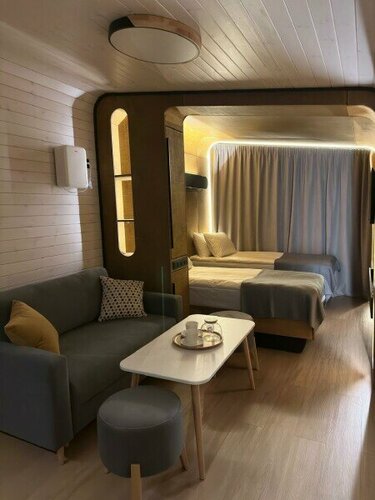 Улучшенный двухместный номер с 2 отдельными кроватями