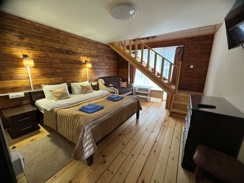 Двухуровневые апартаменты