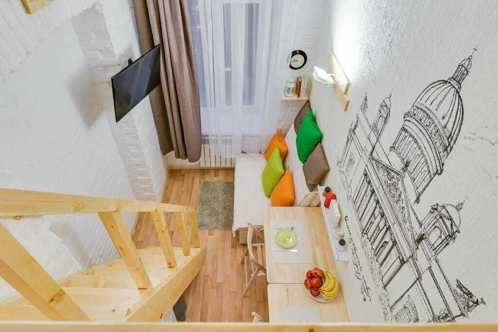 Двухуровневая студия для 3 гостей у Невского проспекта