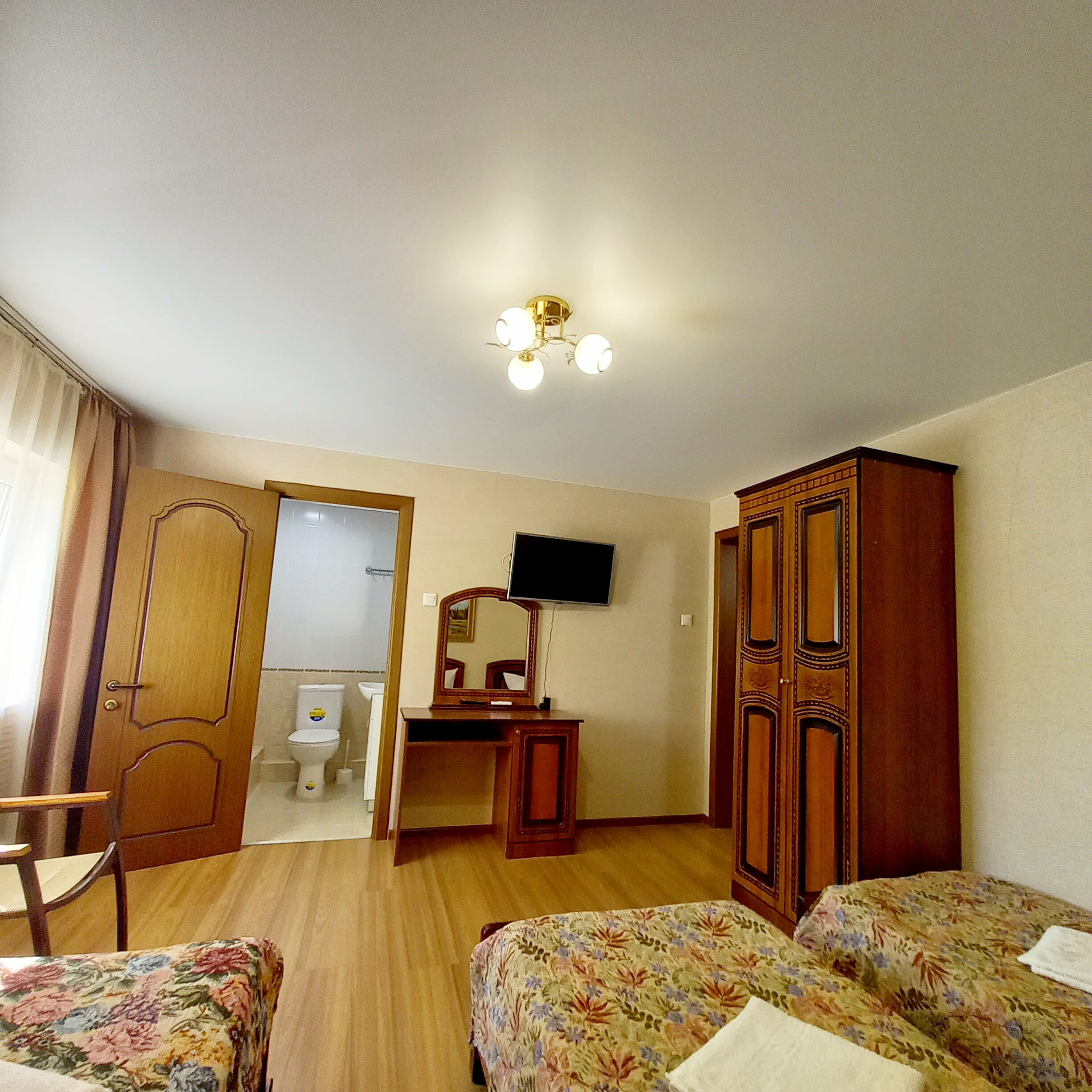 Стандартный четырехместный номер