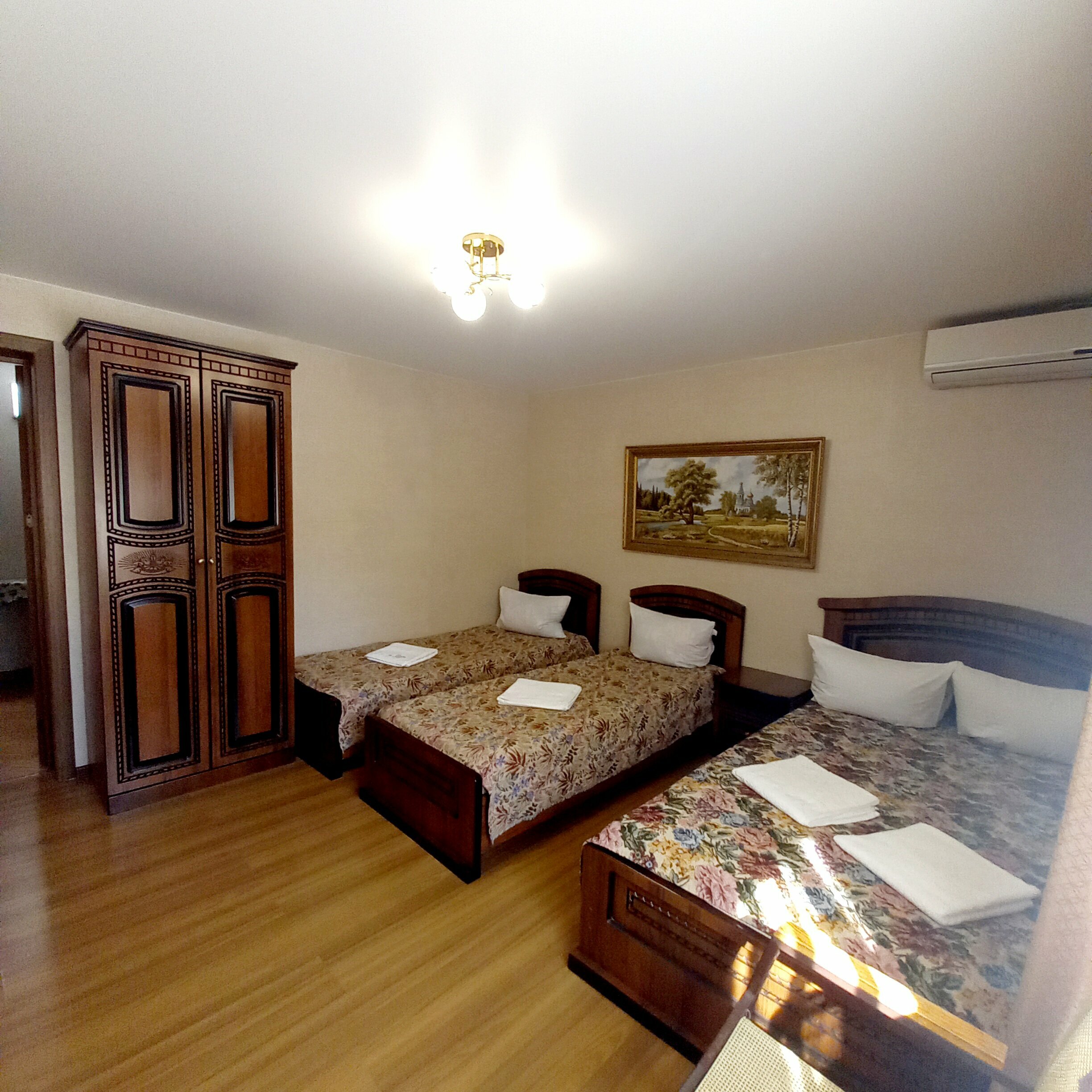 Стандартный четырехместный номер