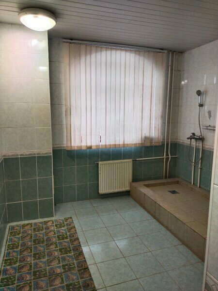 Кровать в общем 8-местном номере