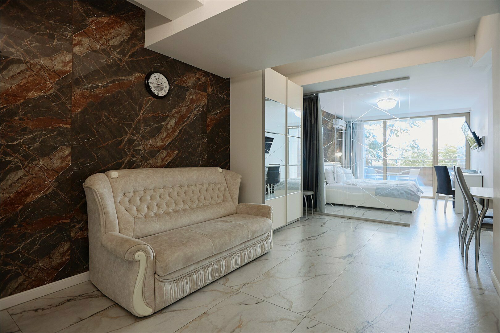 Синьор Сюит