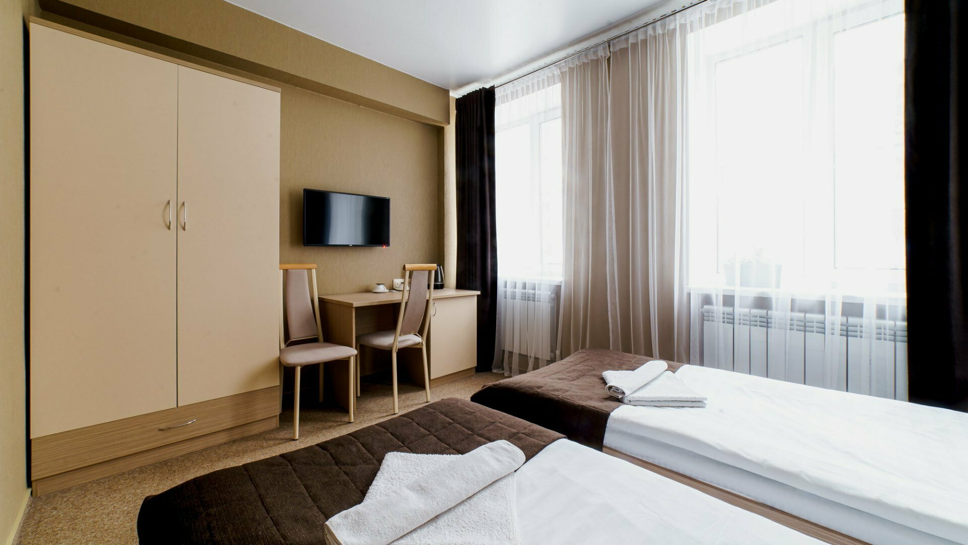 Улучшенный двухместный номер с 1 кроватью или 2 отдельными кроватями, вид на город