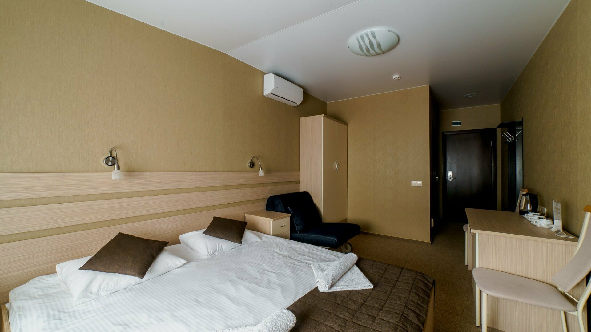 Улучшенный трехместный номер