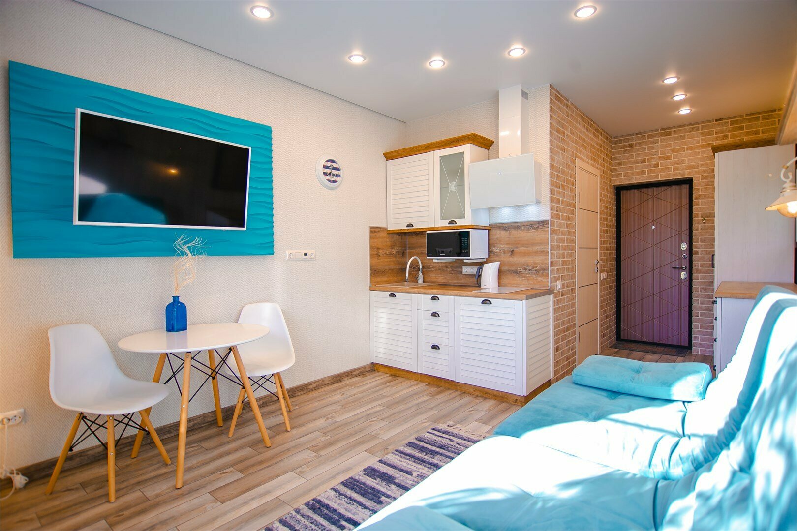 Апартаменты Студия Делюкс (24 м2, с балконом)