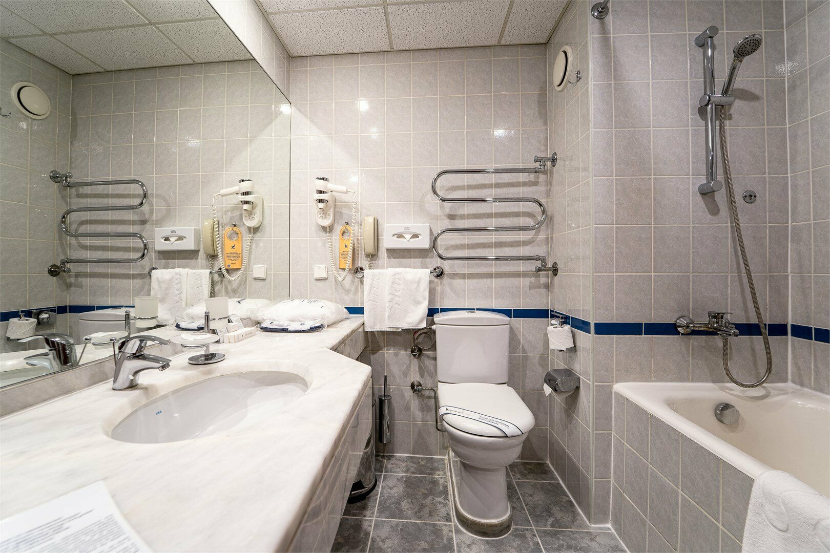 Стандартный двухместный номер с 1 кроватью или 2 отдельными кроватями