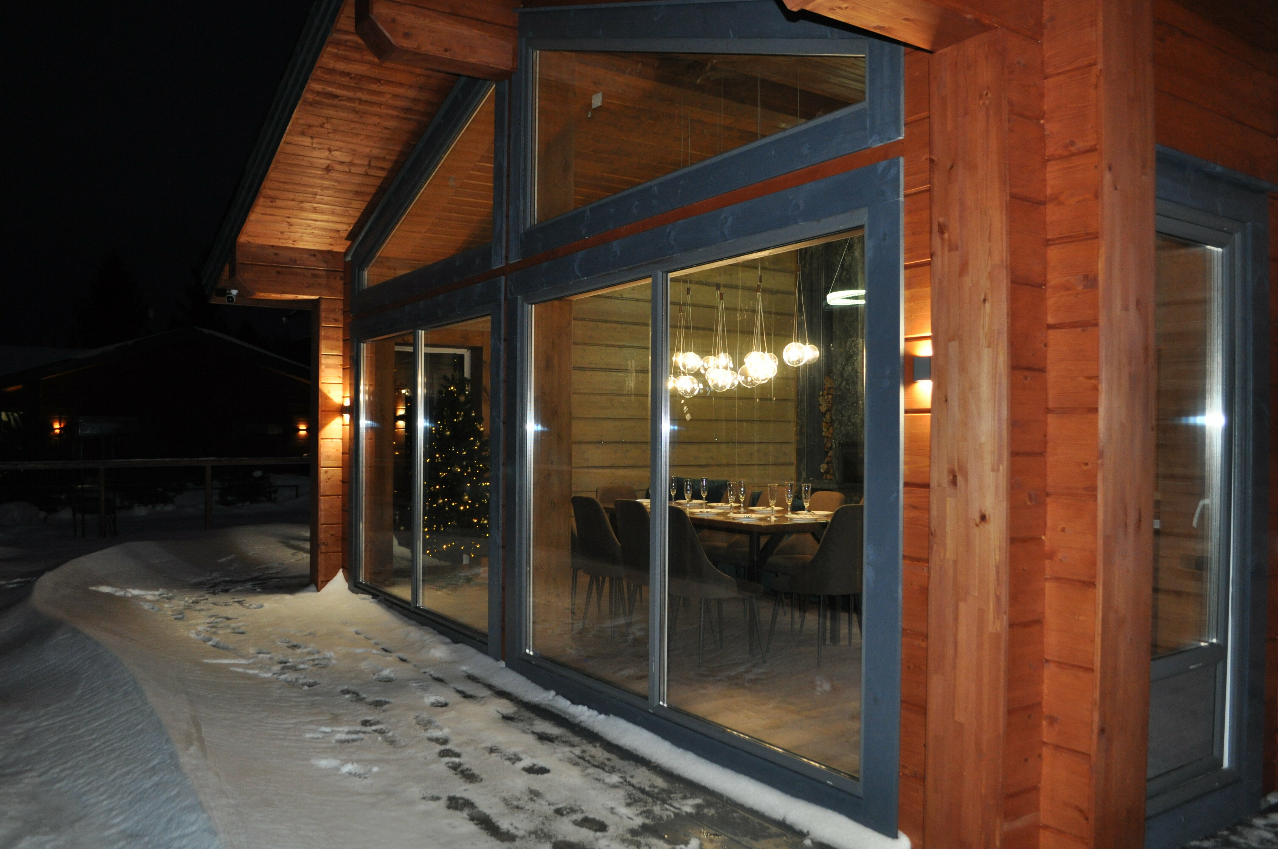 Люкс с видом на озеро