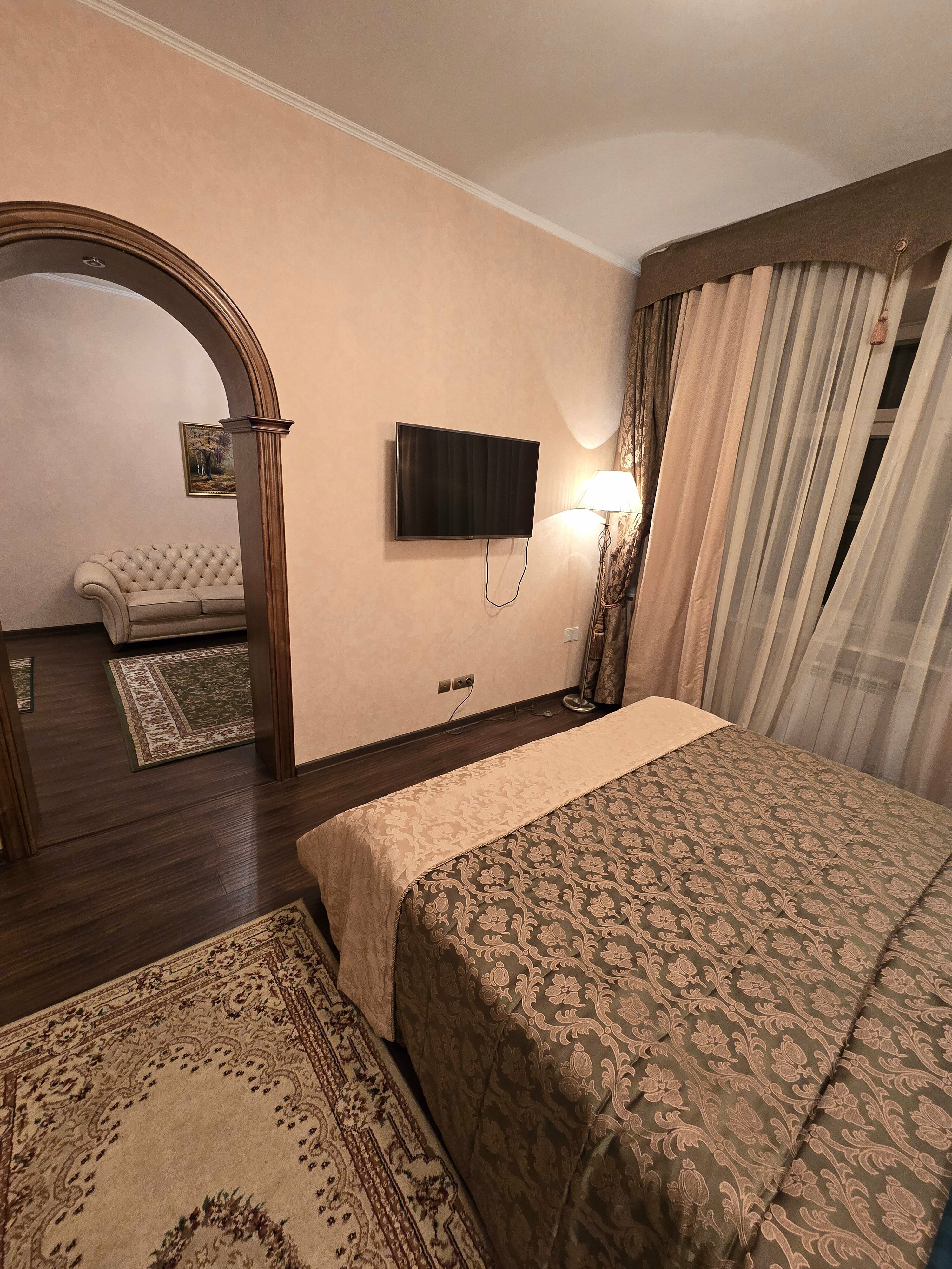 Номер-студия Делюкс с кроватью размера «king-size»