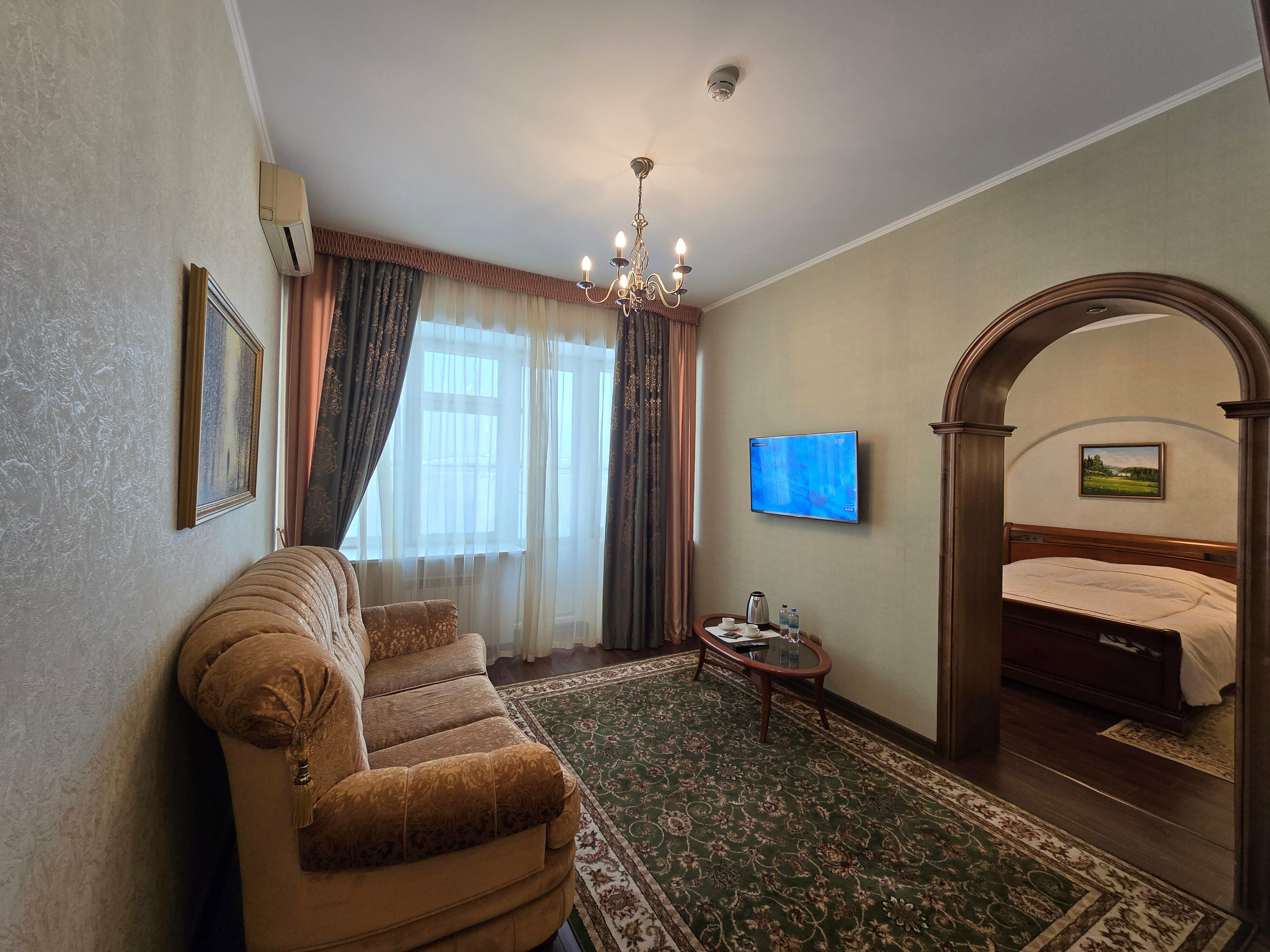 Номер-студия Делюкс с кроватью размера «king-size»