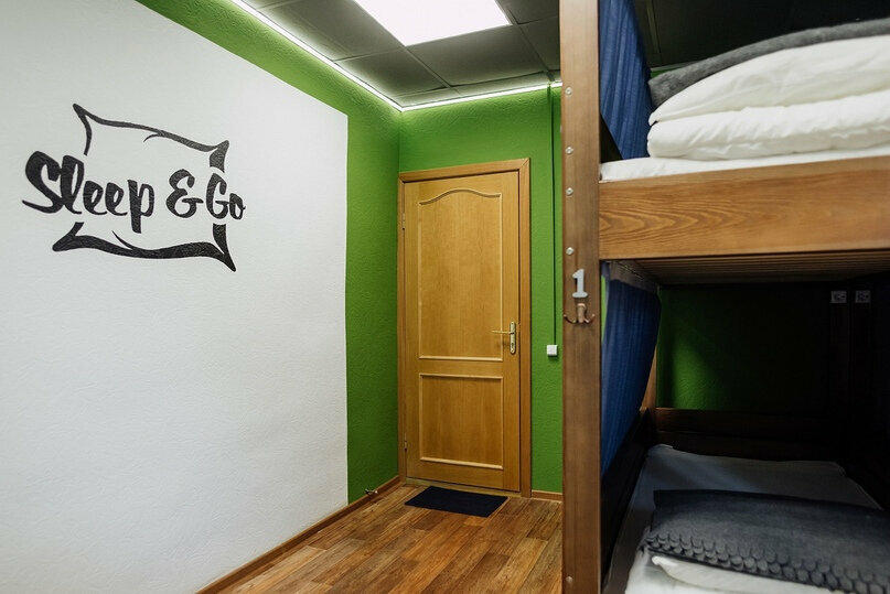 Кровать в общем 6-местном номере