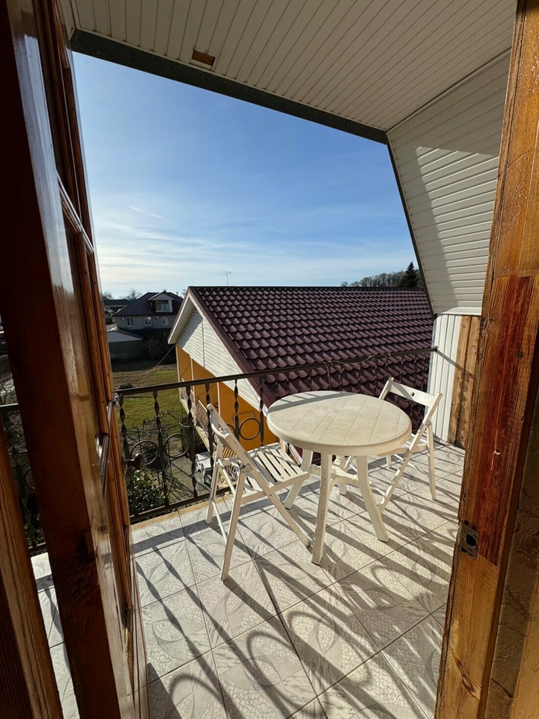 Двухместный номер с 2 отдельными кроватями и балконом