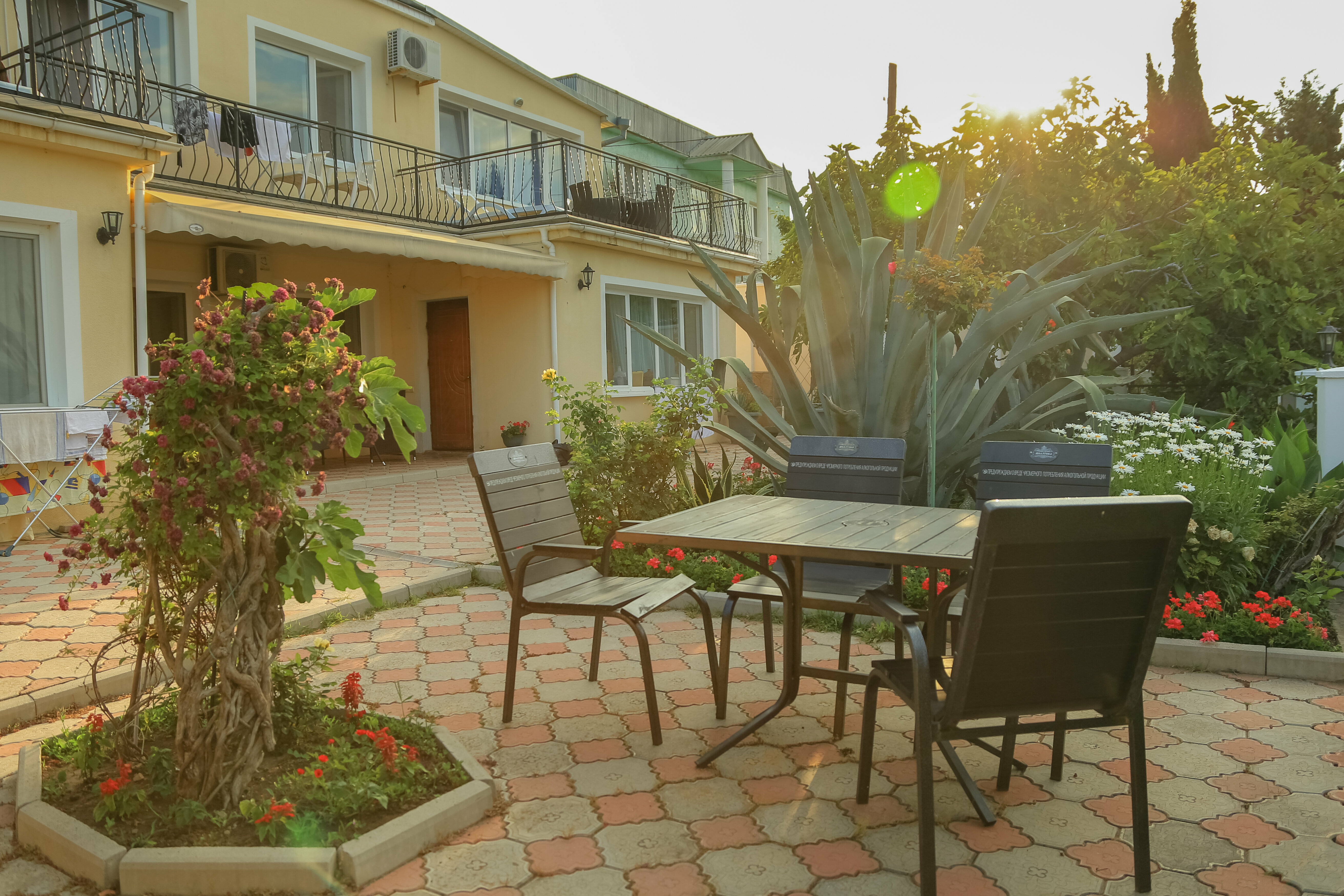 Бюджетный трехместный номер