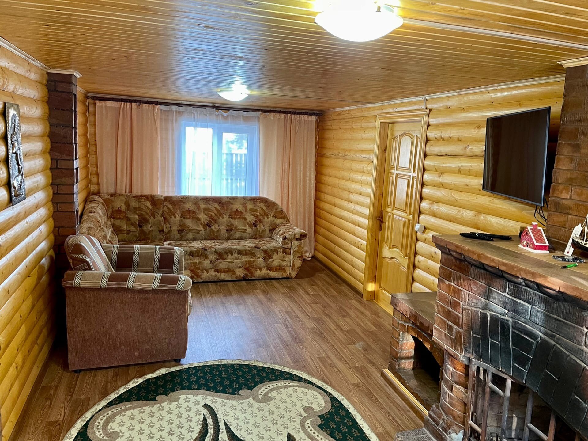 Коттедж с видом на озеро