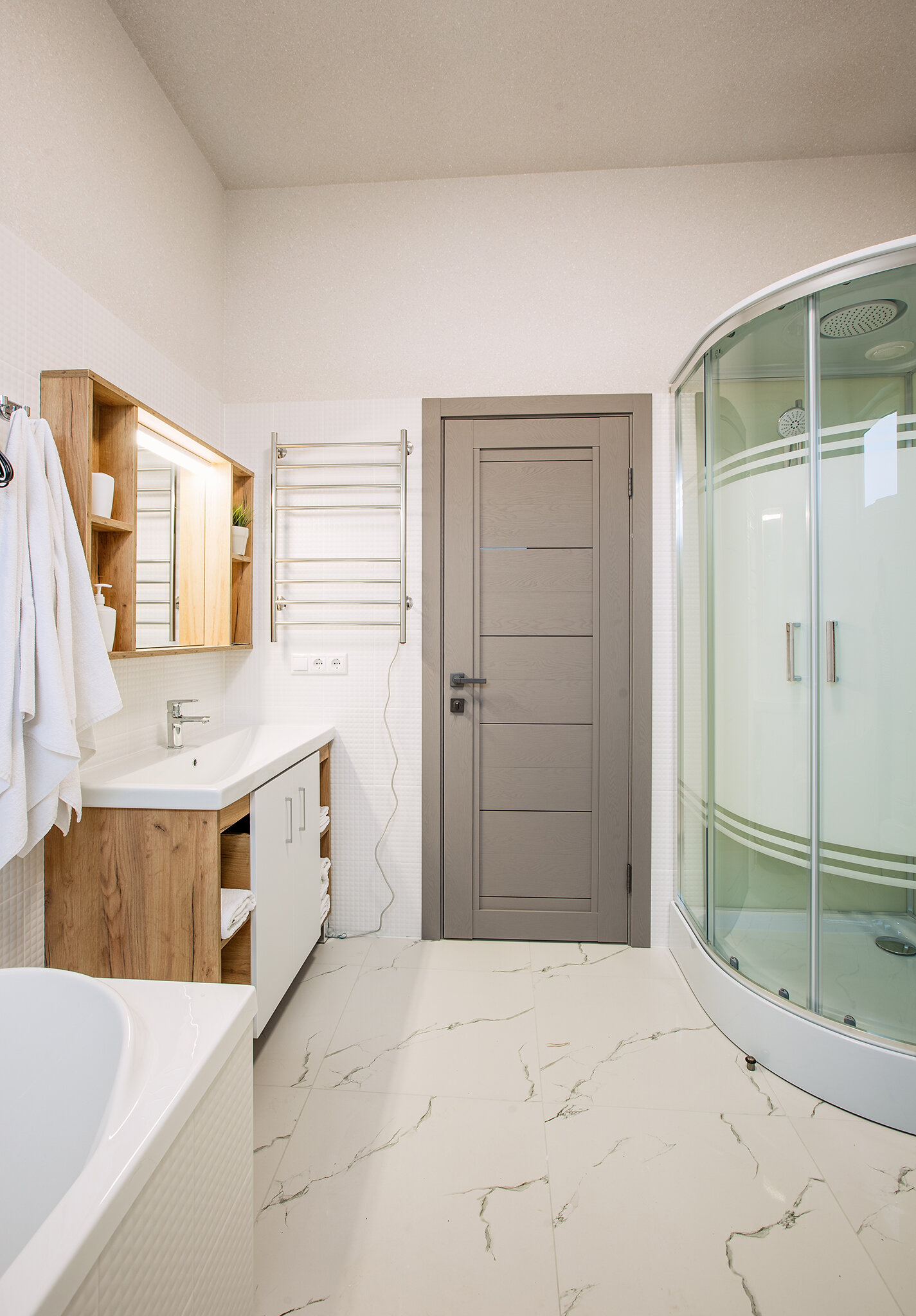 Таунхаус с балконом и уютной террасой