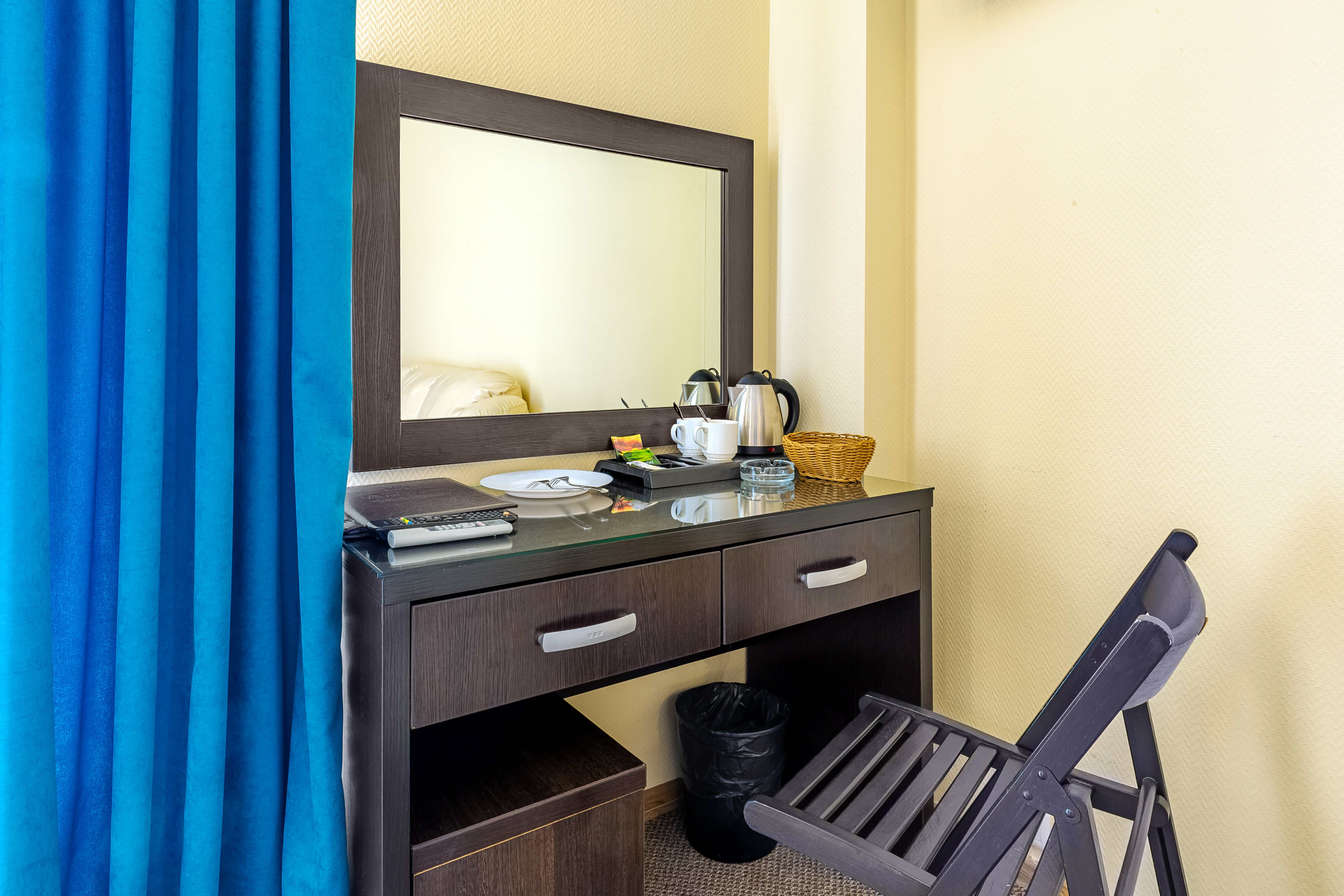 Улучшенный номер с кроватью размера «king-size»