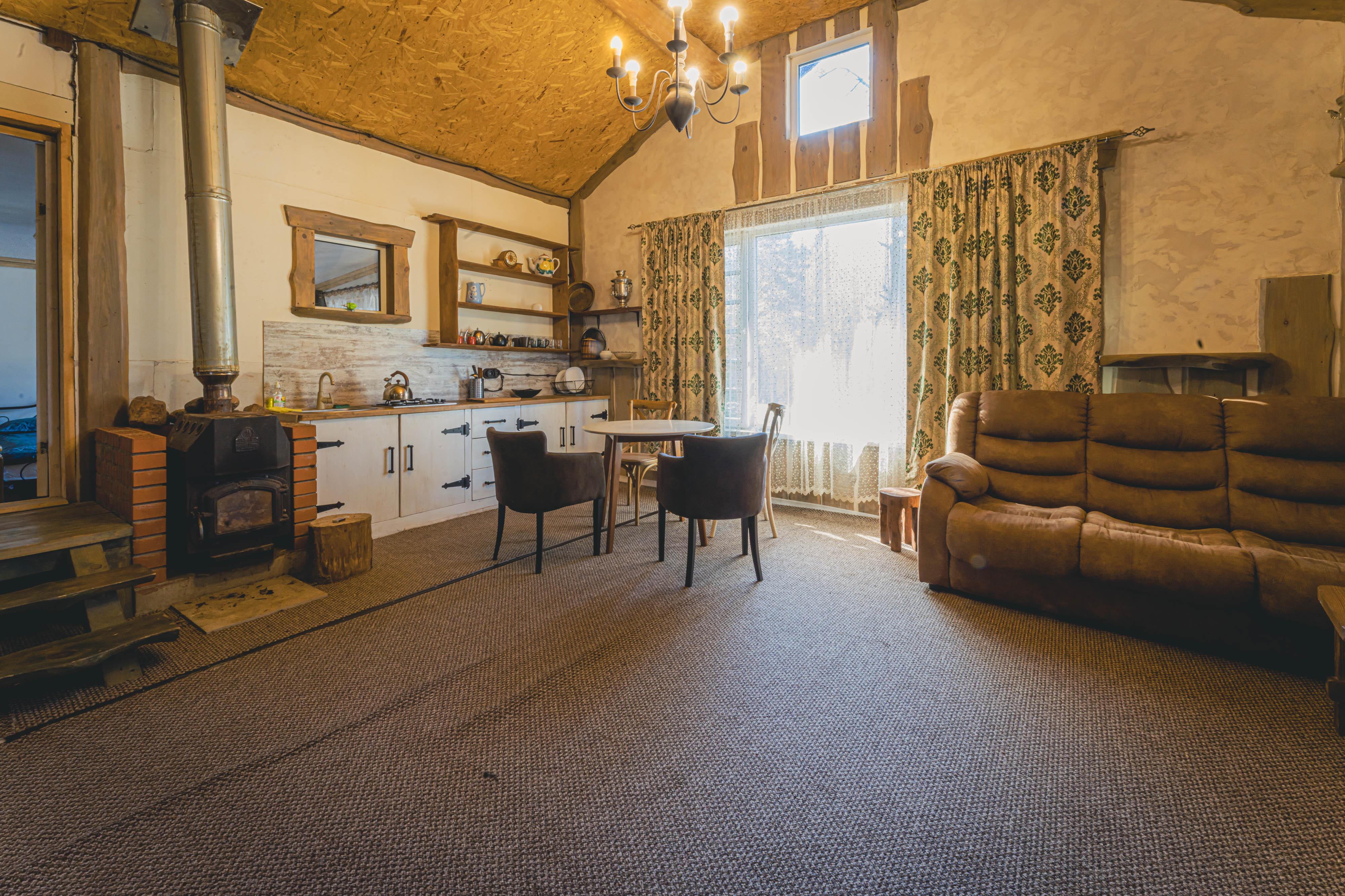 Дом с видом на озеро