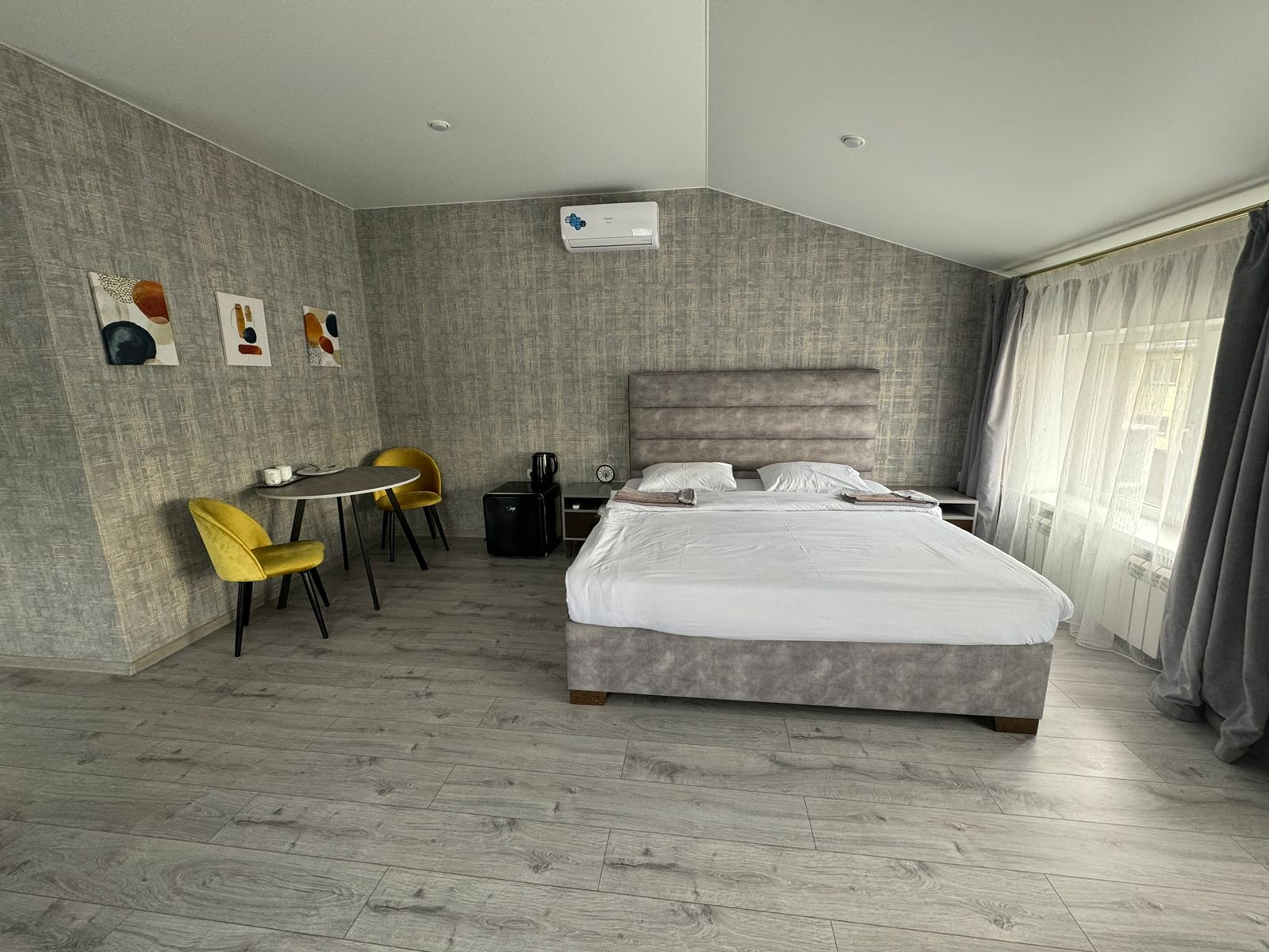 Люкс с кроватью размера «king-size»