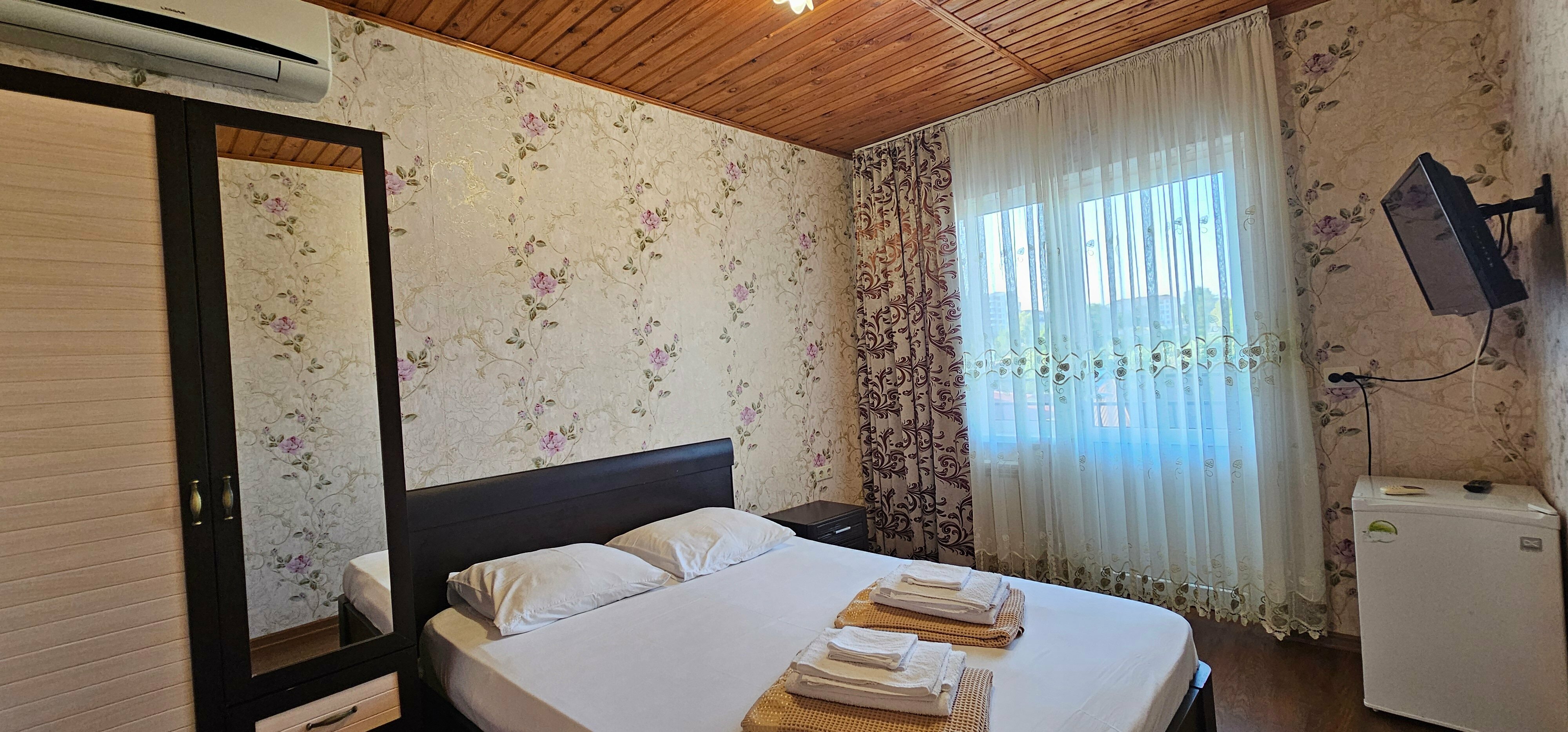 Стандартный двухместный номер с 1 кроватью или 2 отдельными кроватями и балконом