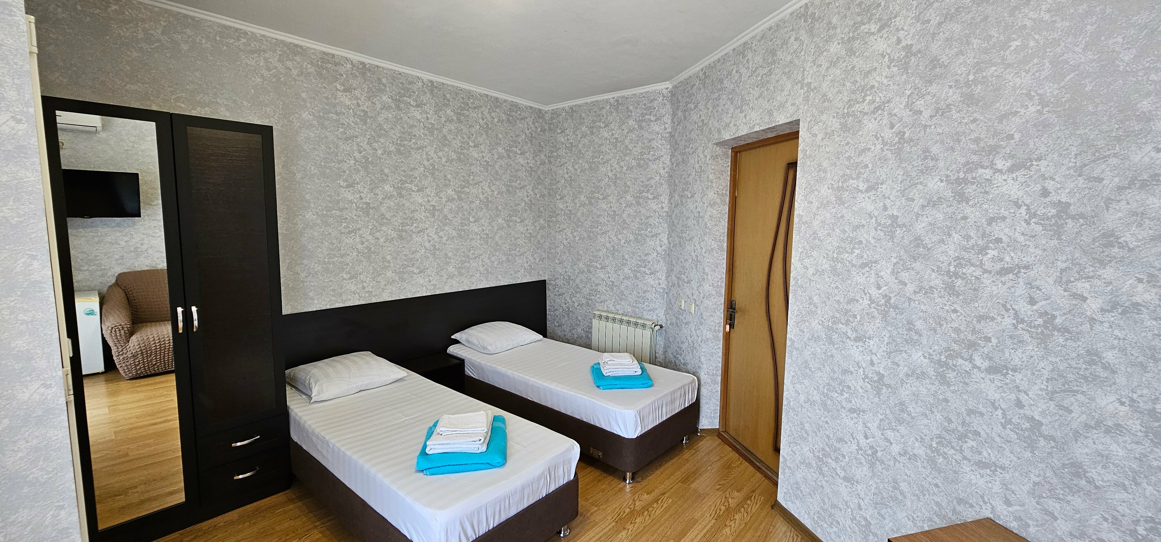 Стандартный двухместный номер с 1 кроватью или 2 отдельными кроватями и балконом