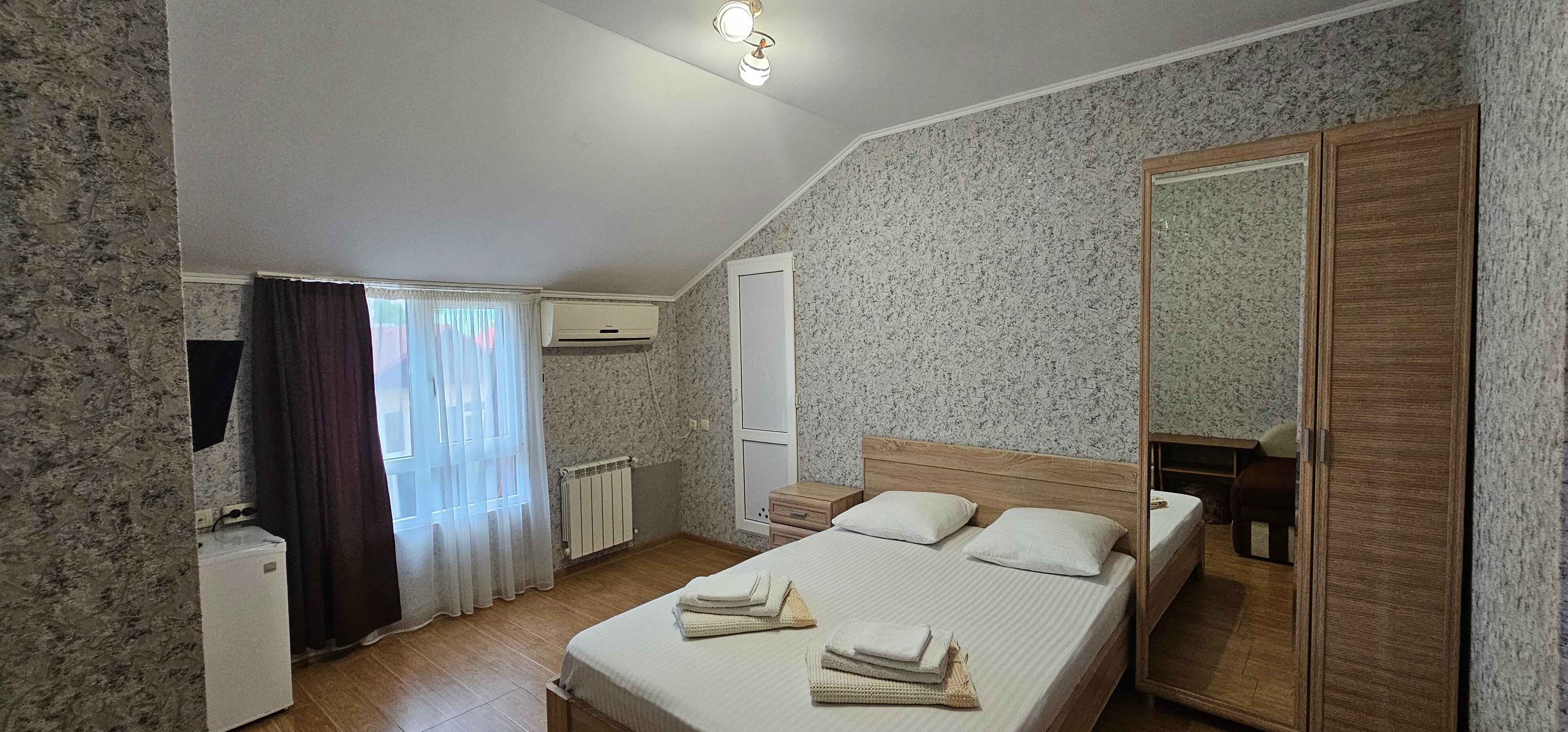 Классический трехместный номер