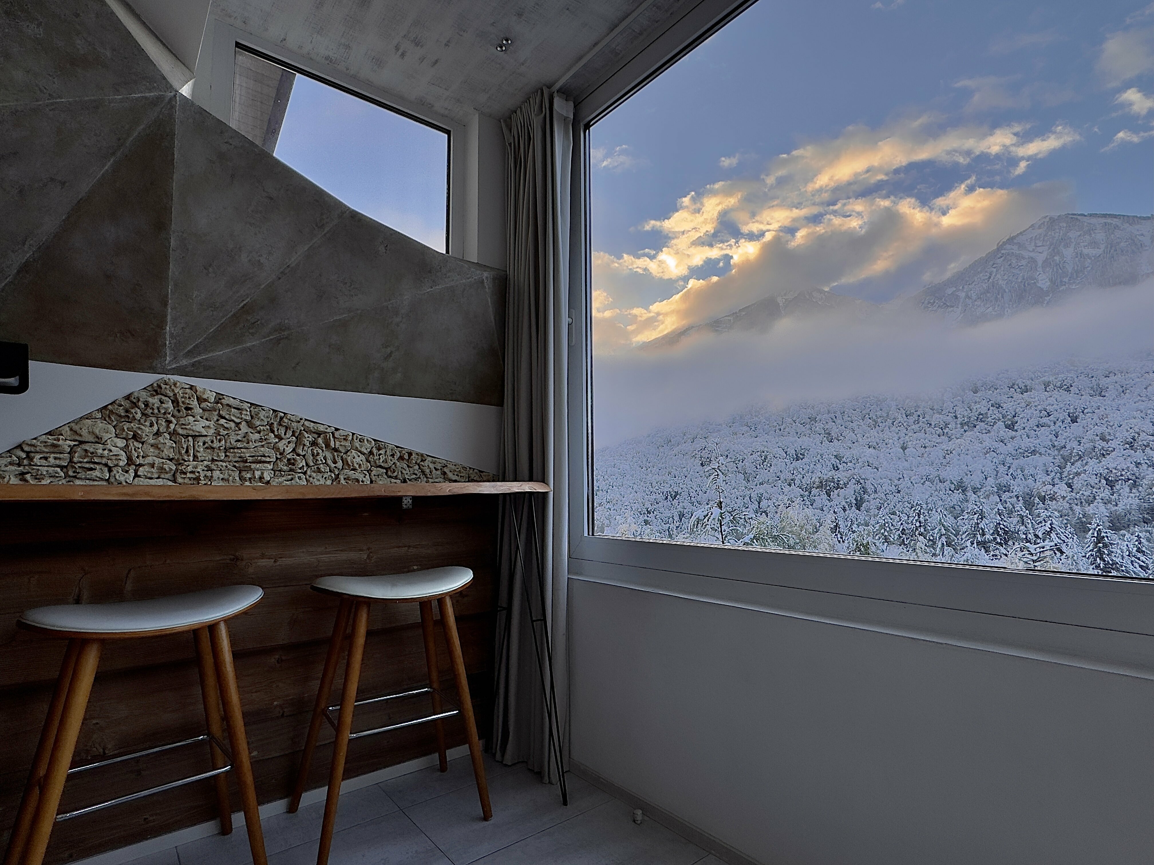 Люкс с видом на горы