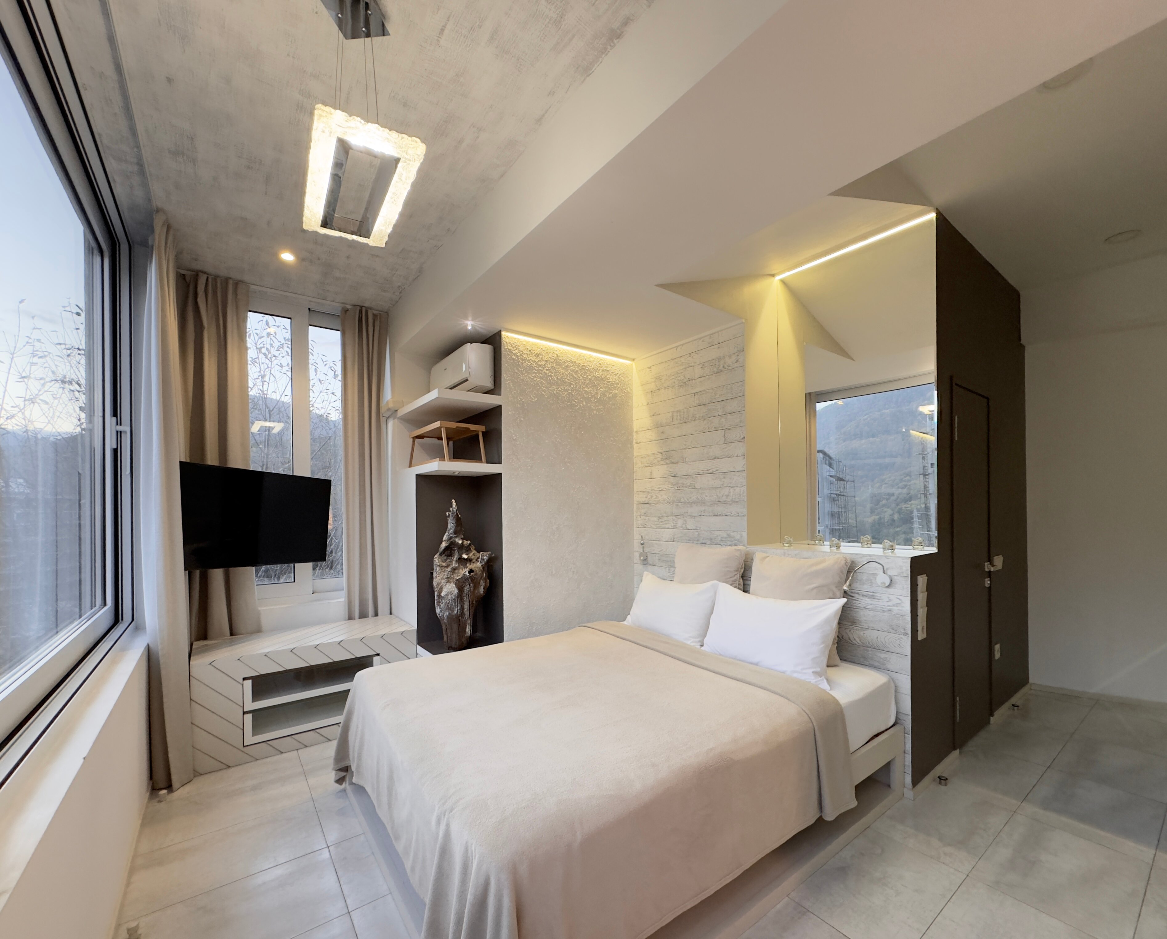 Люкс с видом на горы