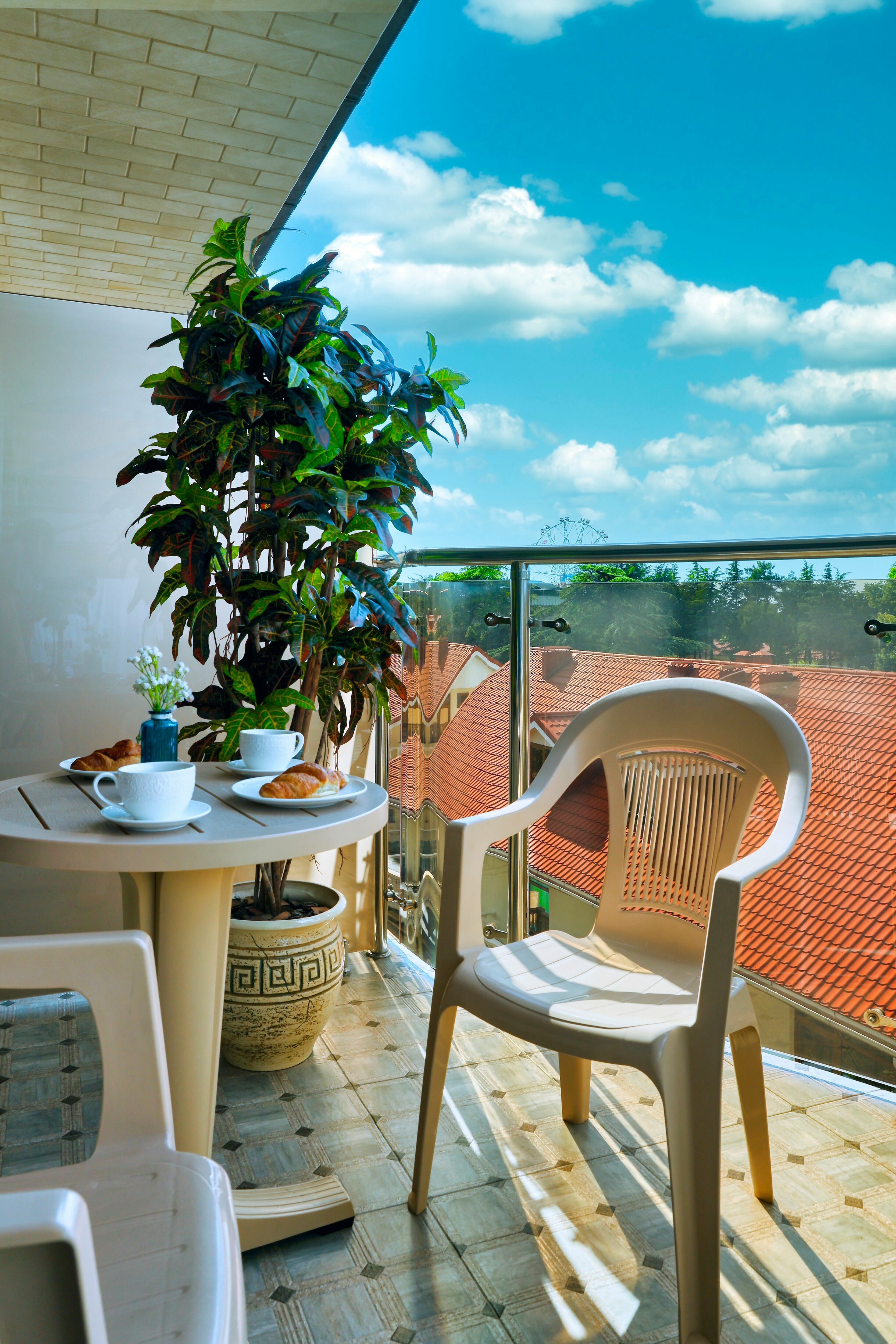 Полулюкс с балконом