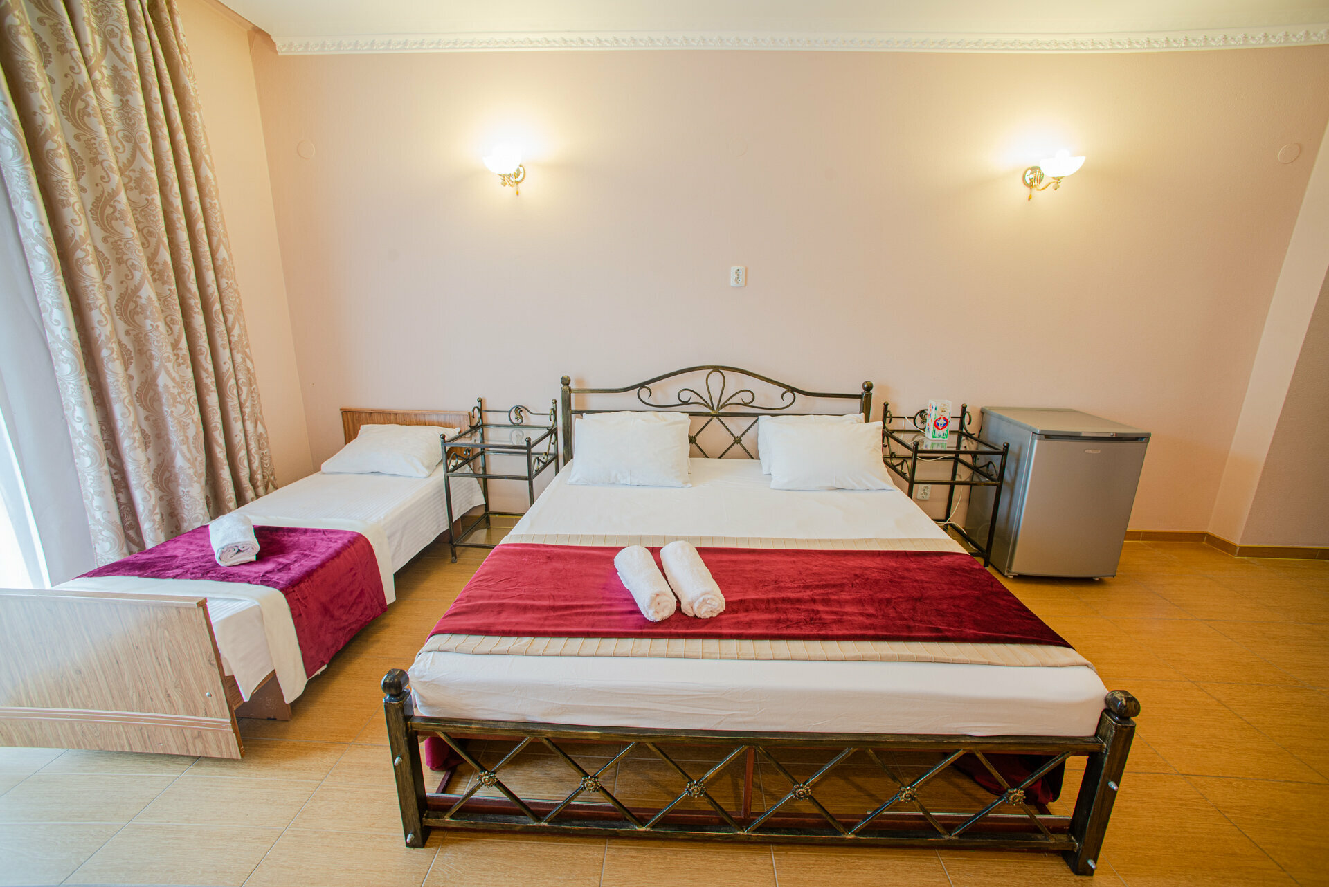 Трехместный номер Делюкс