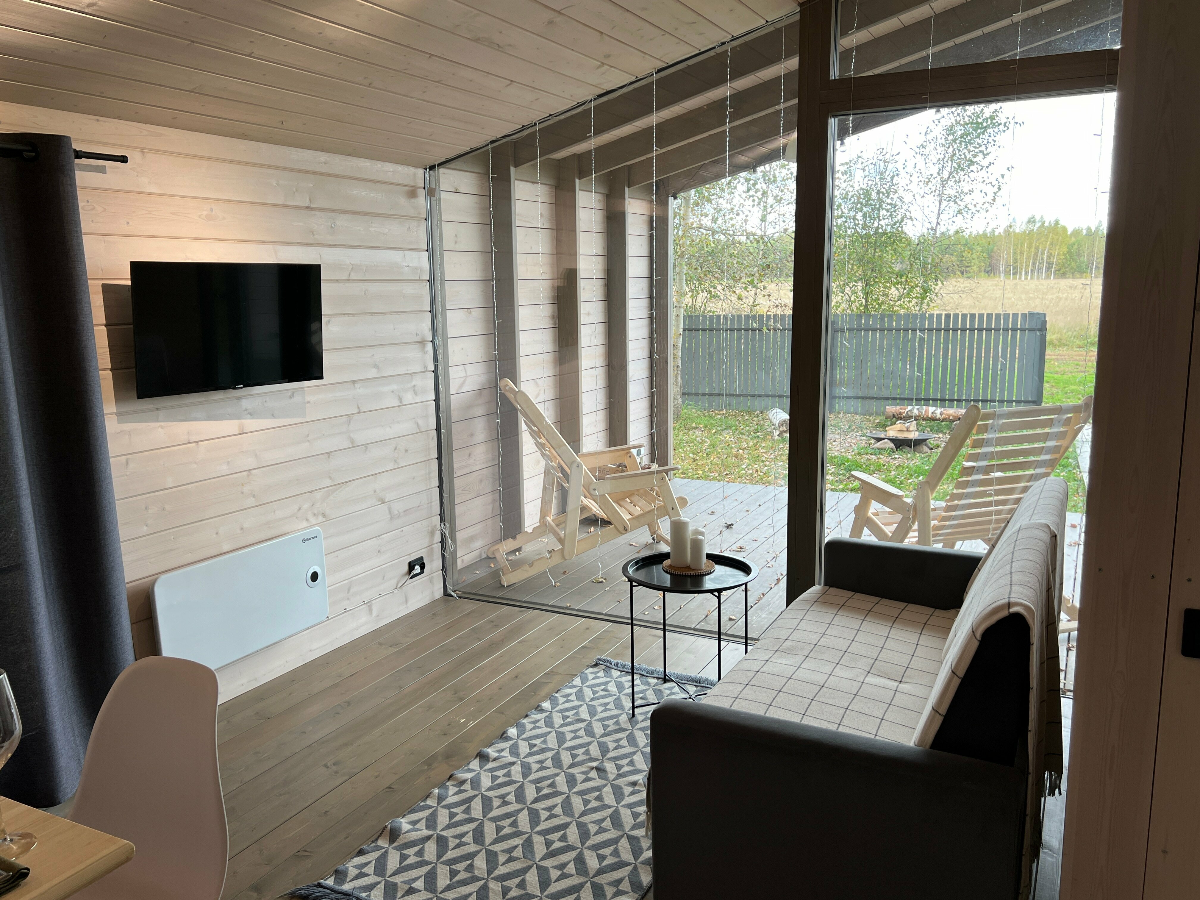 Коттедж с видом на лес