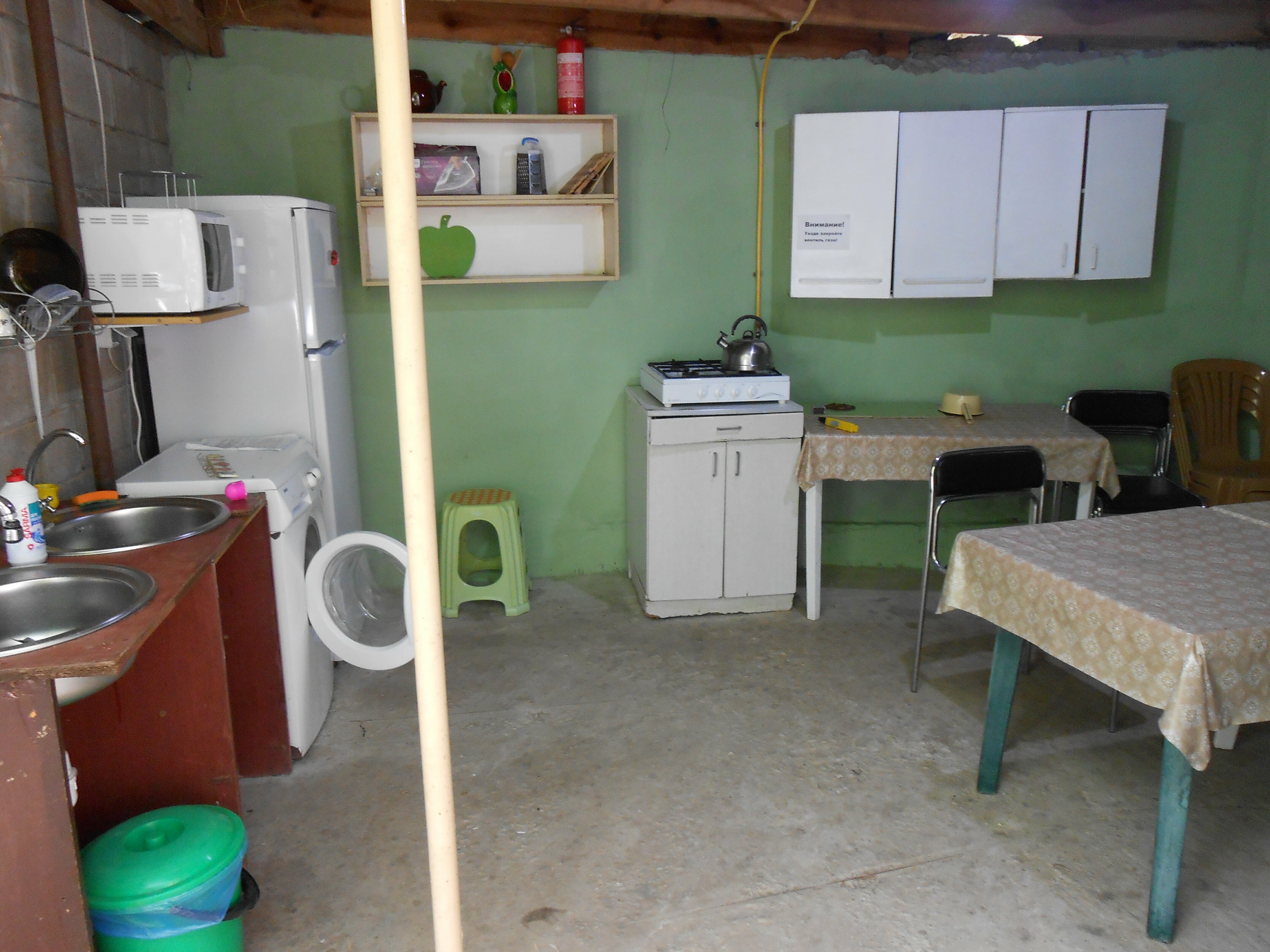 Cемейный номер с собственной ванной комнатой