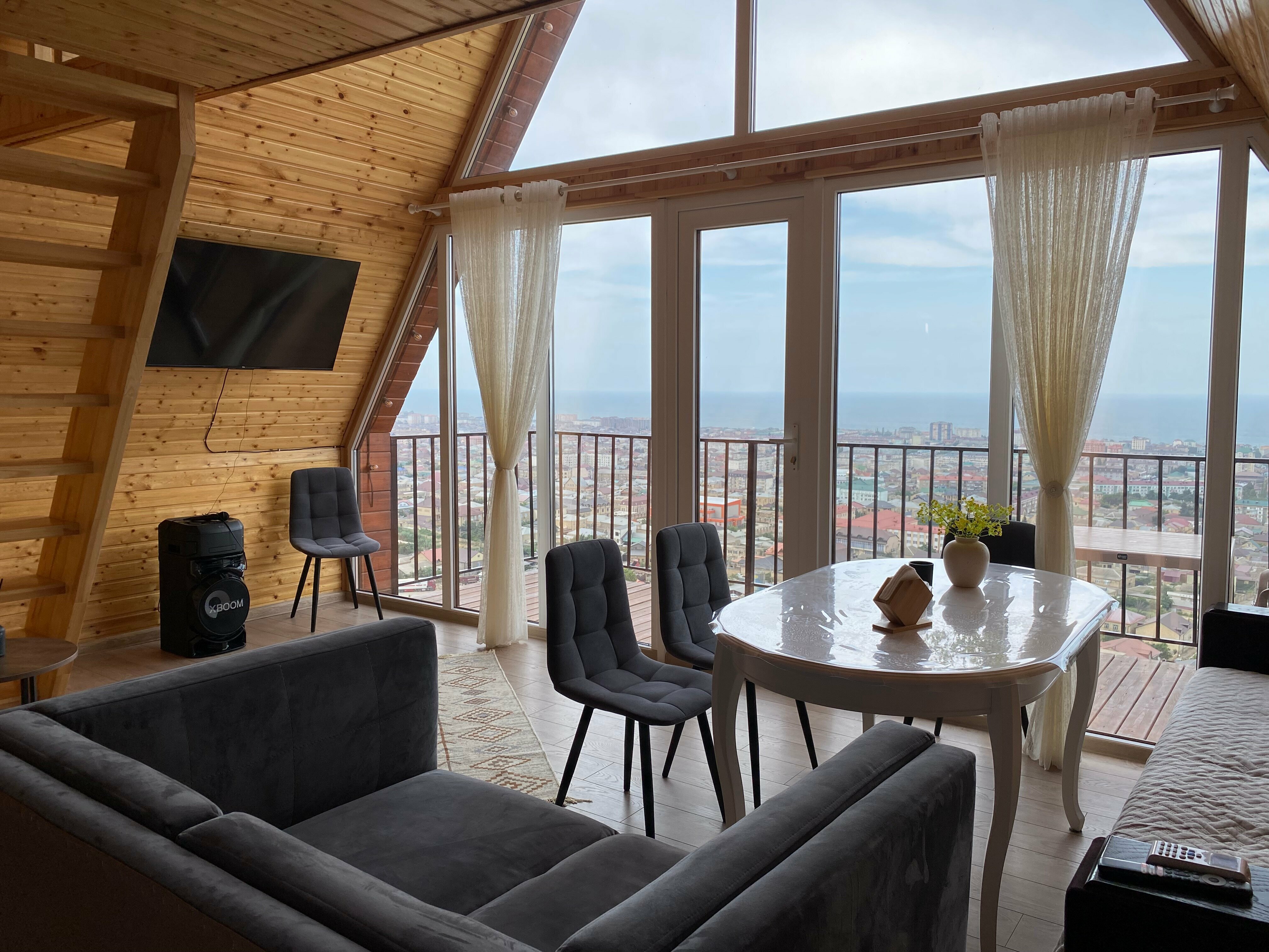 Дом с 5 спальнями