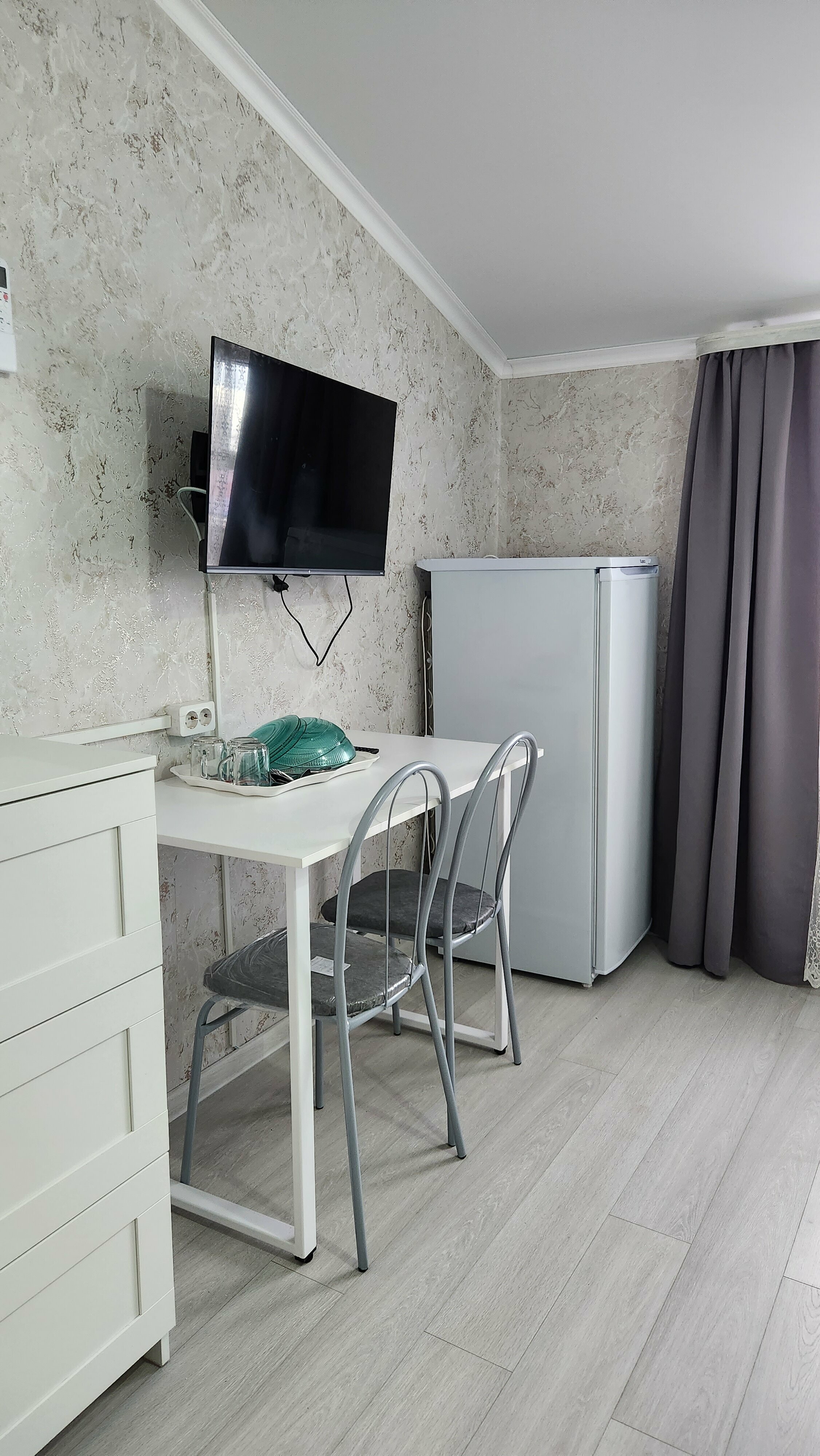 Cемейный номер с собственной ванной комнатой