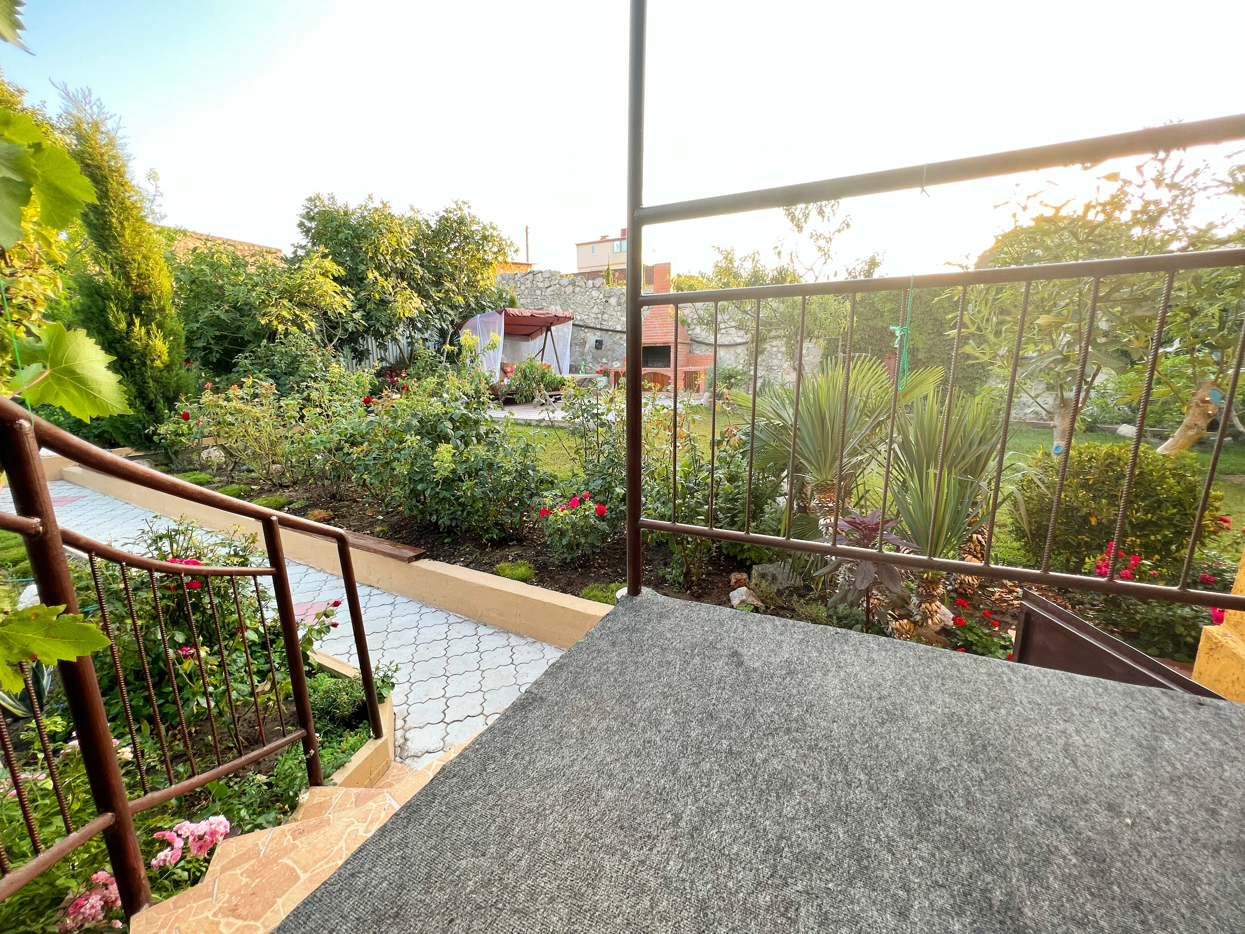 Дом с видом на море