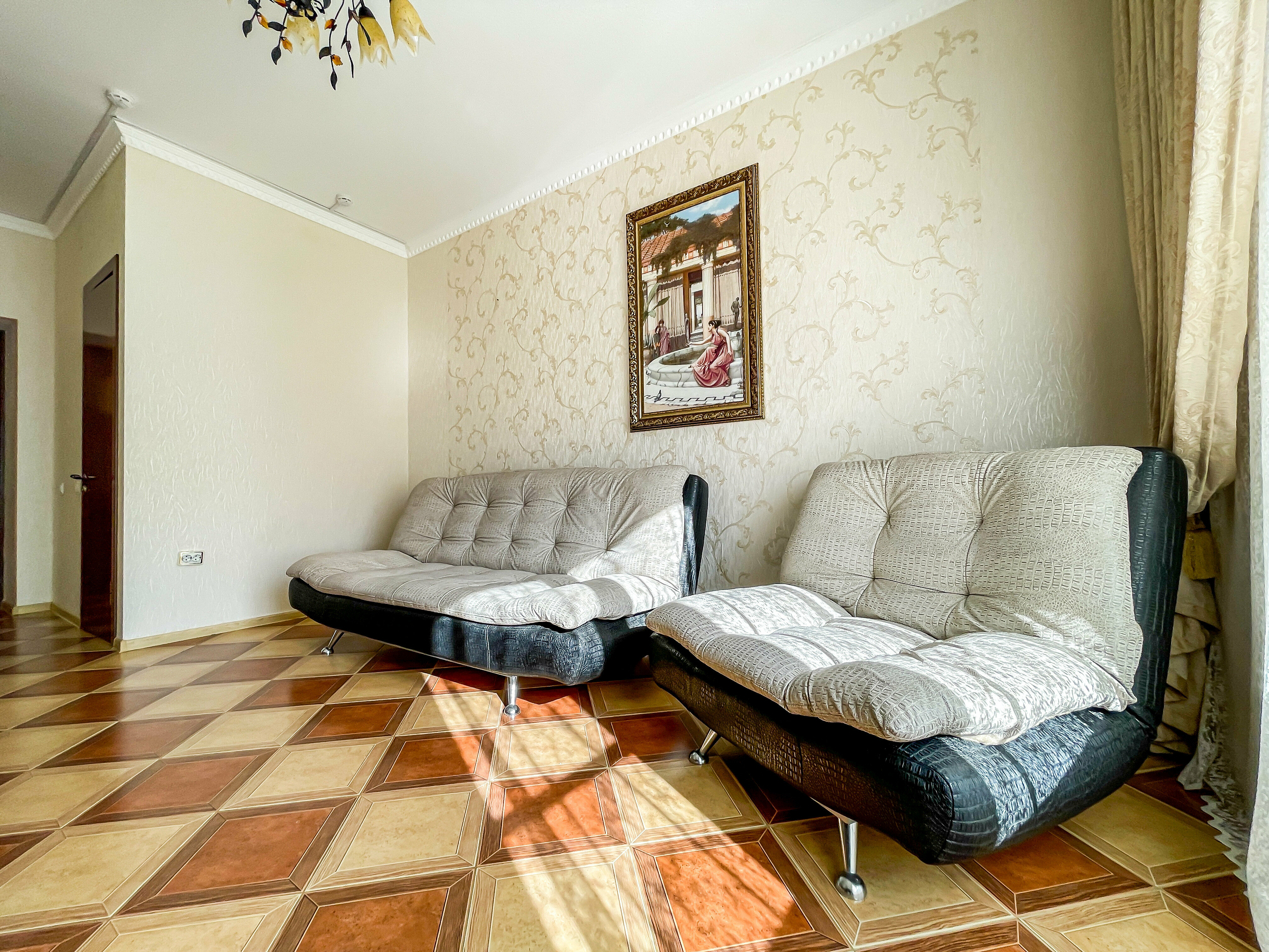 Люкс с видом на бассейн