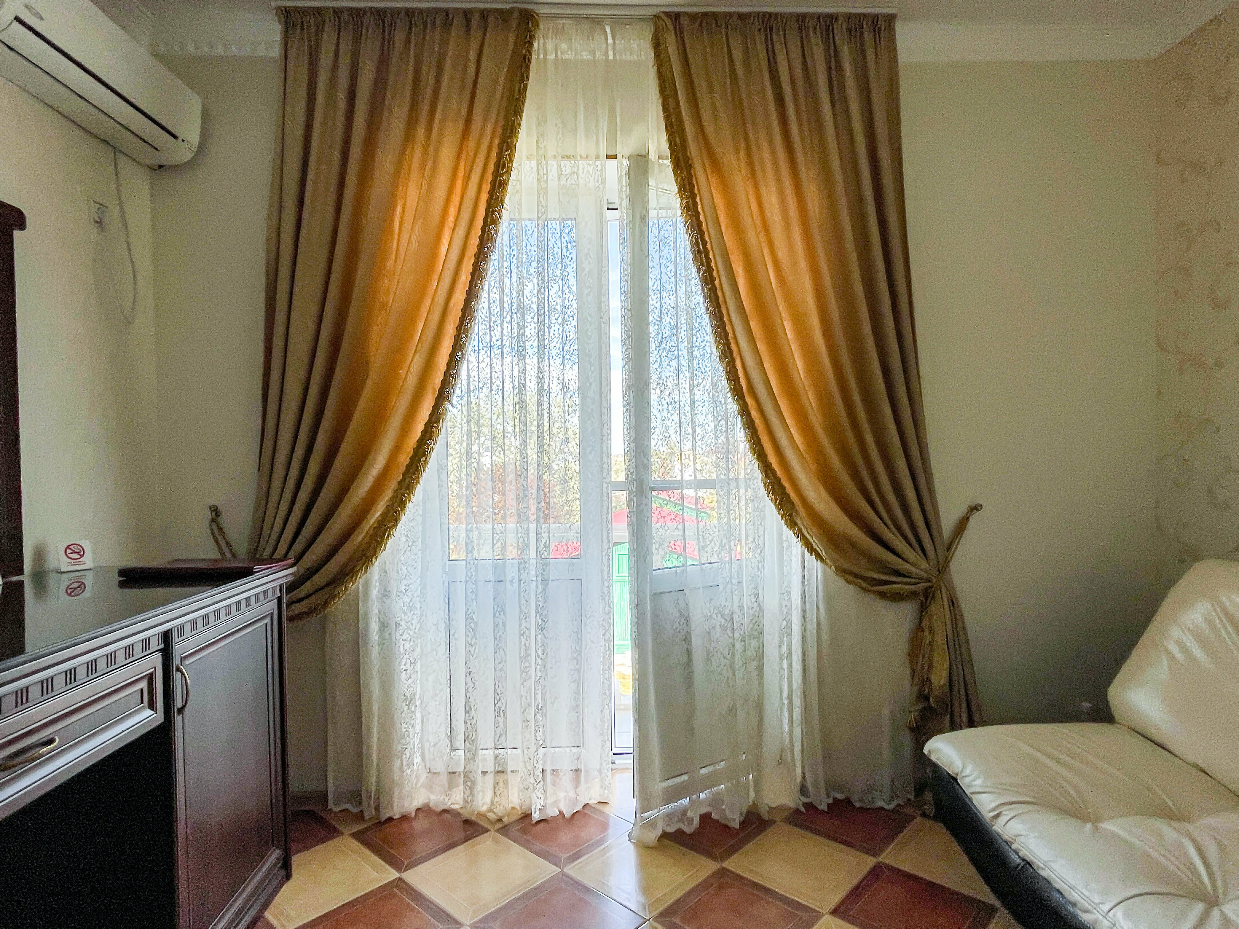 Люкс с видом на город