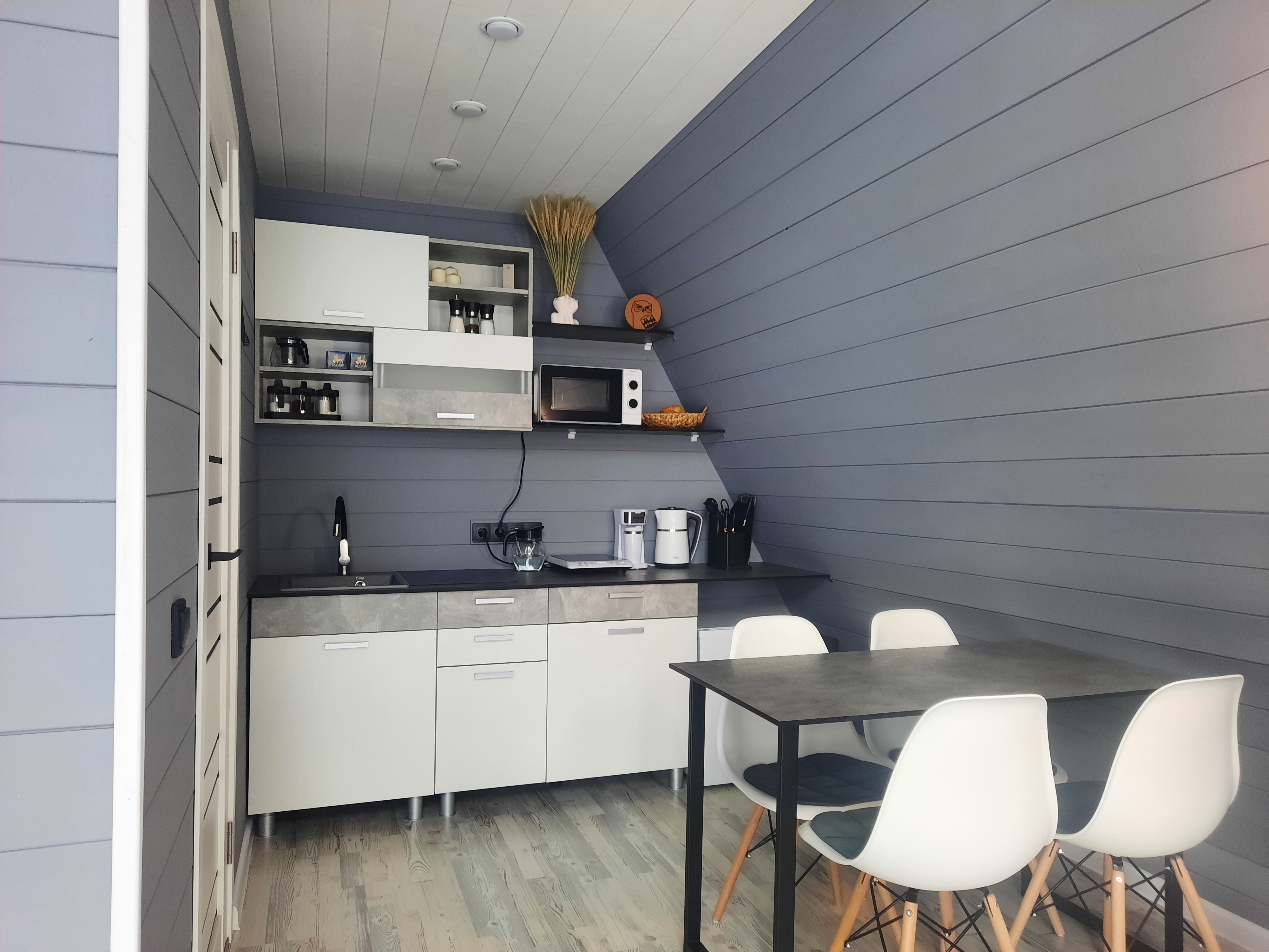 Дом с видом на лес