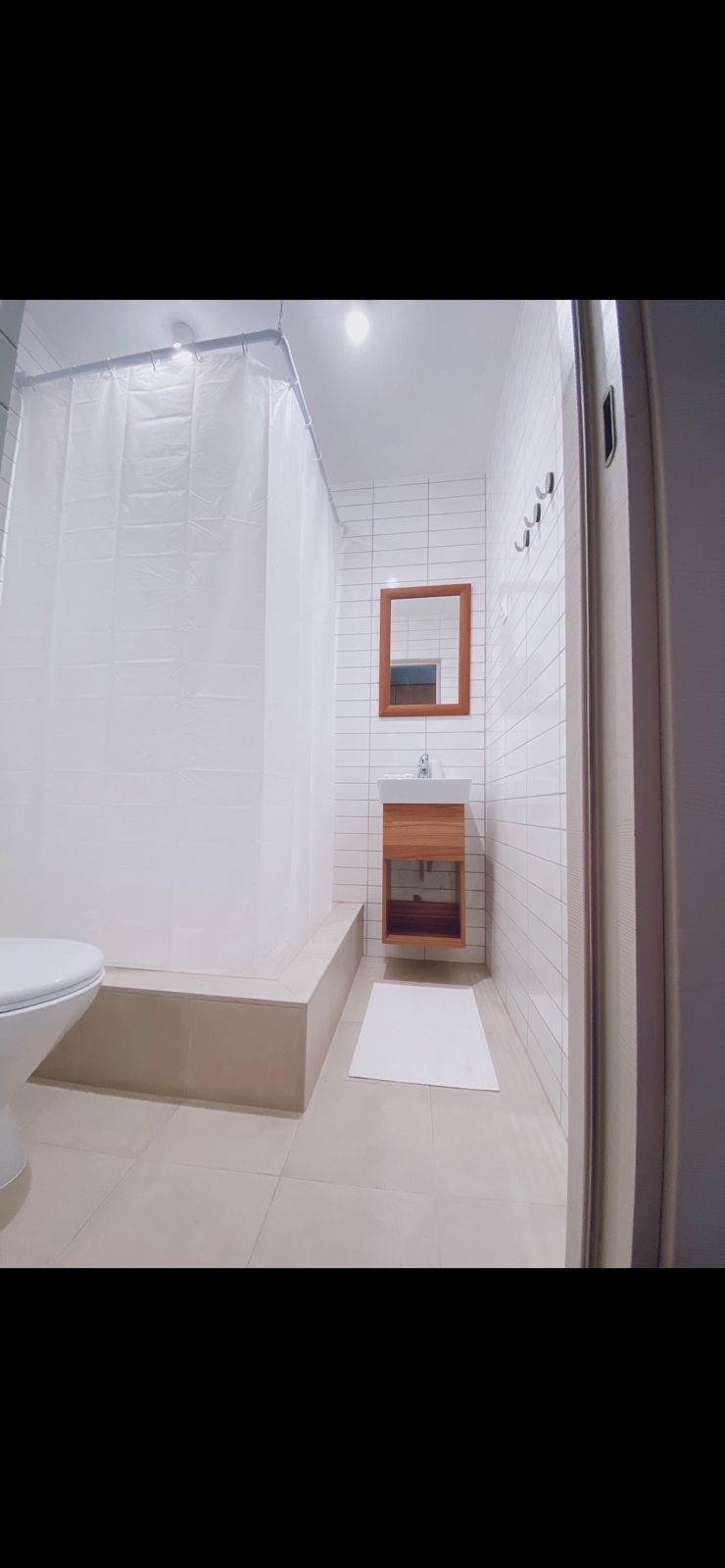 Трехместный номер с балконом