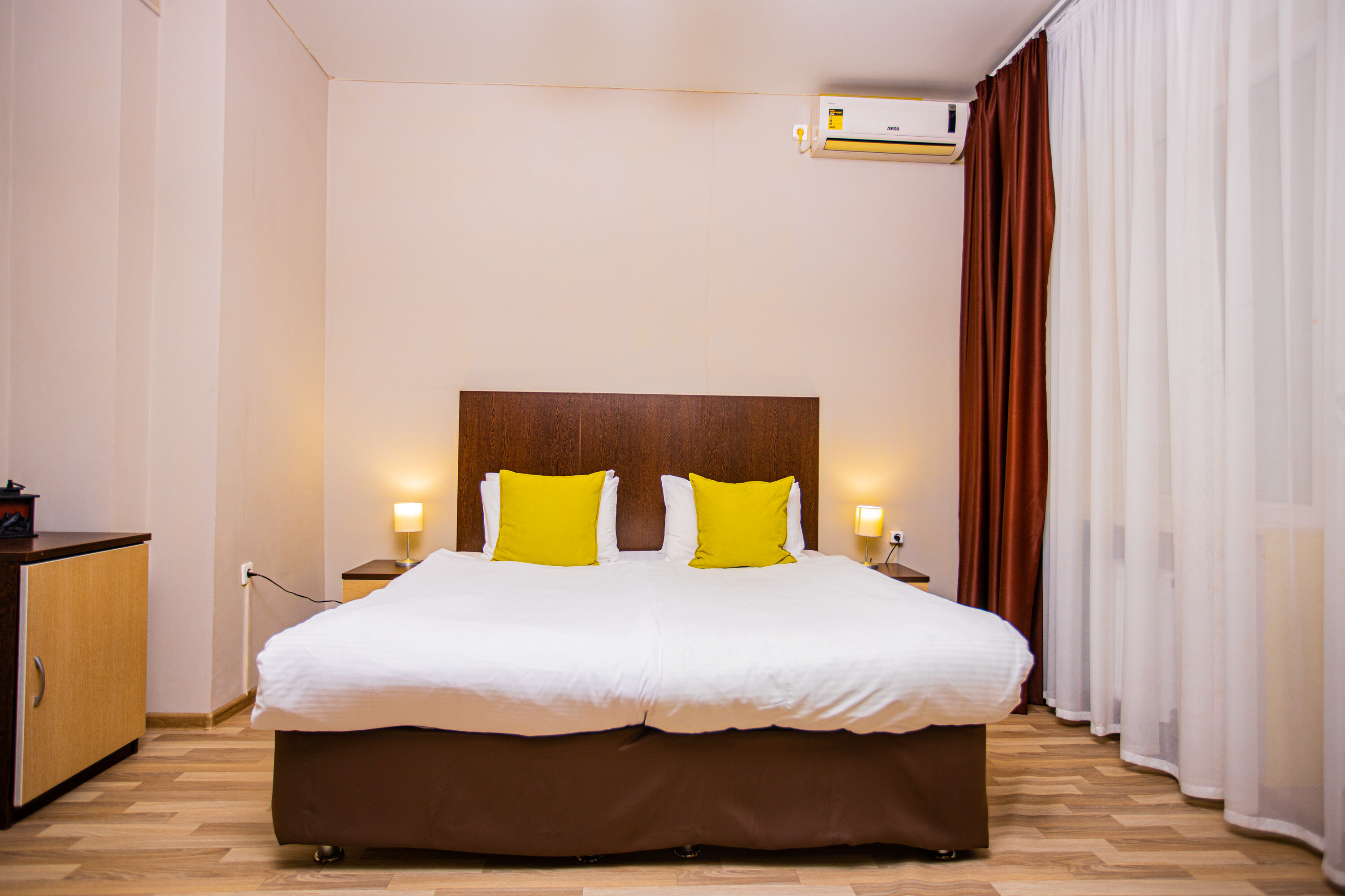 Апартаменты с видом на бассейн