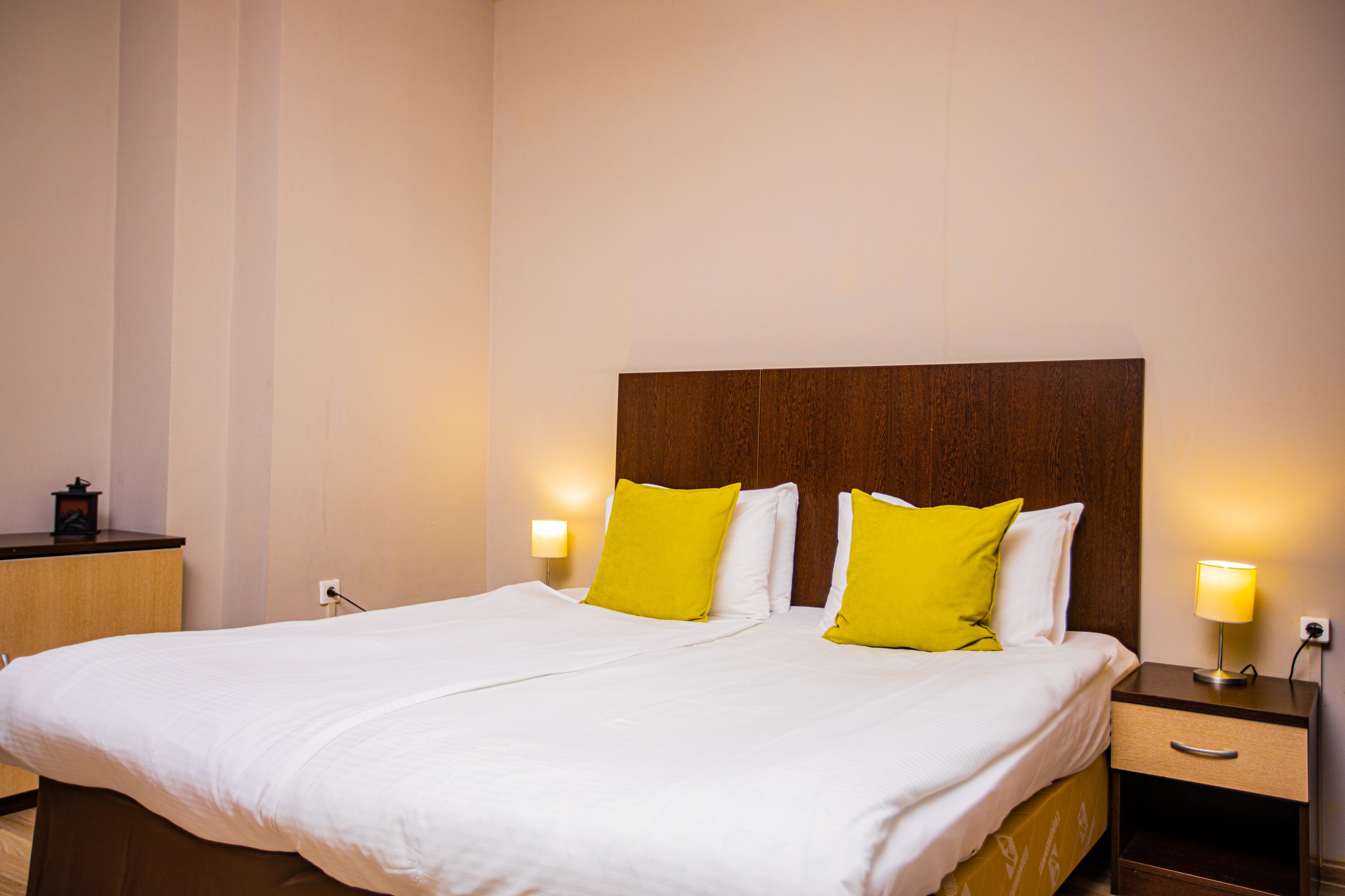 Апартаменты с видом на бассейн