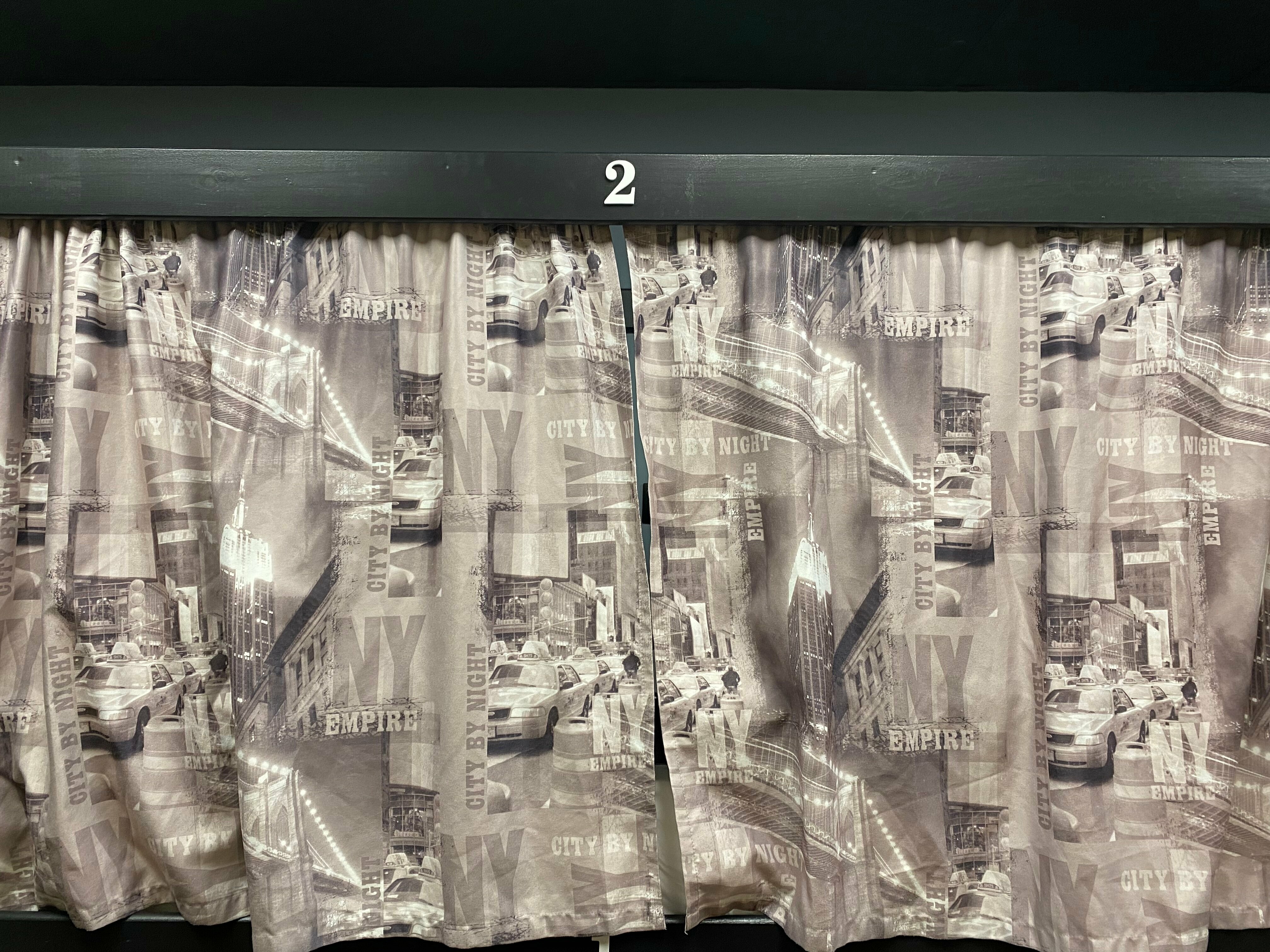 Кровать в общем номере для мужчин с 4 кроватями