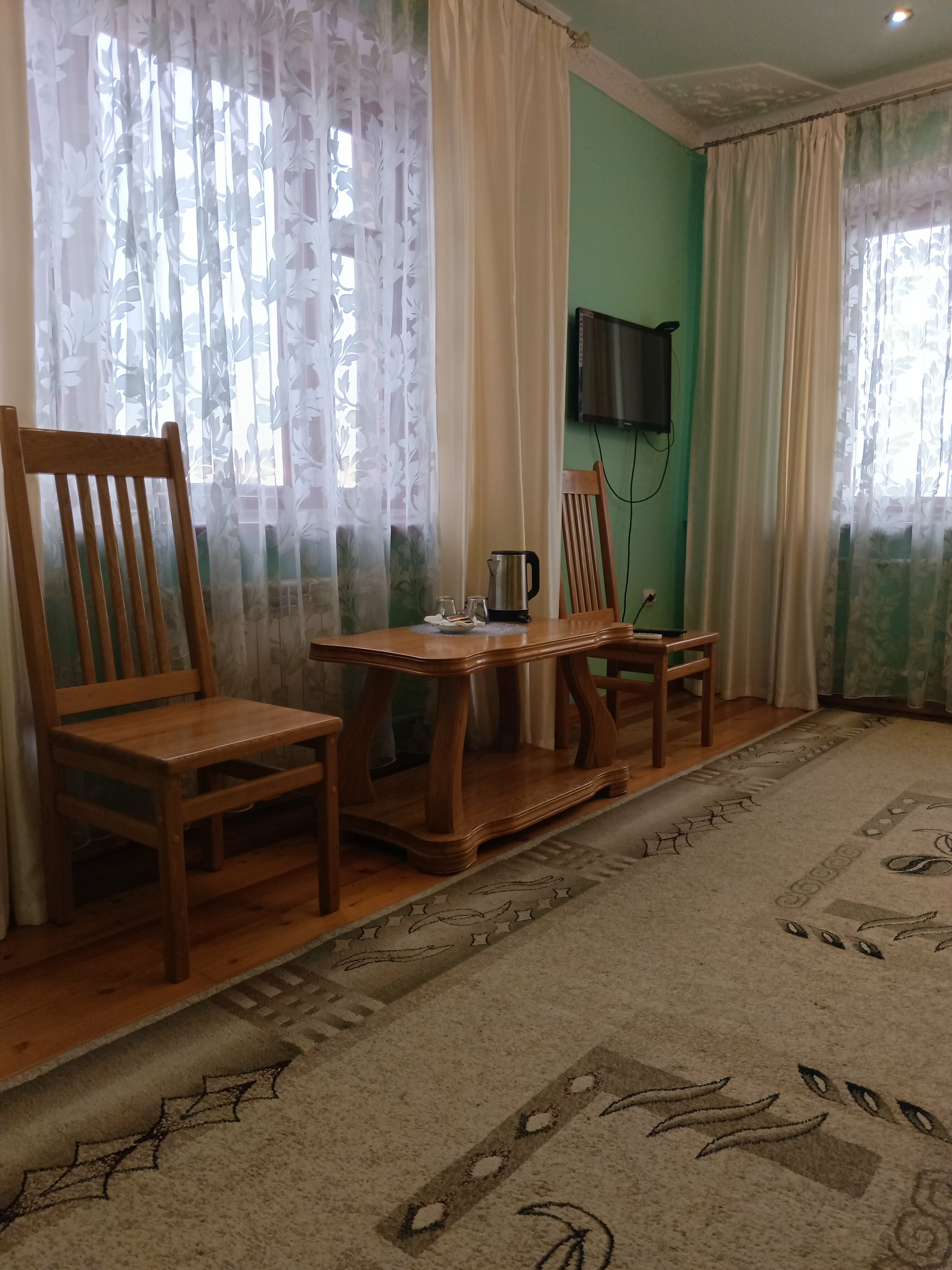 Улучшенный двухместный номер с 2 отдельными кроватями