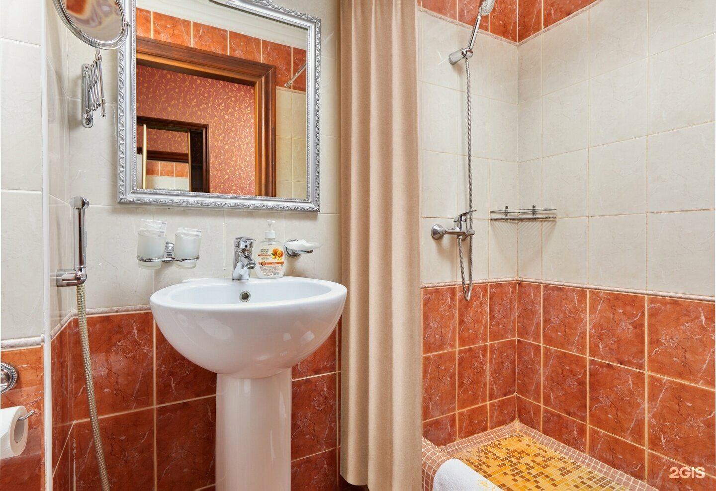 Бюджетный двухместный номер с 2 отдельными кроватями