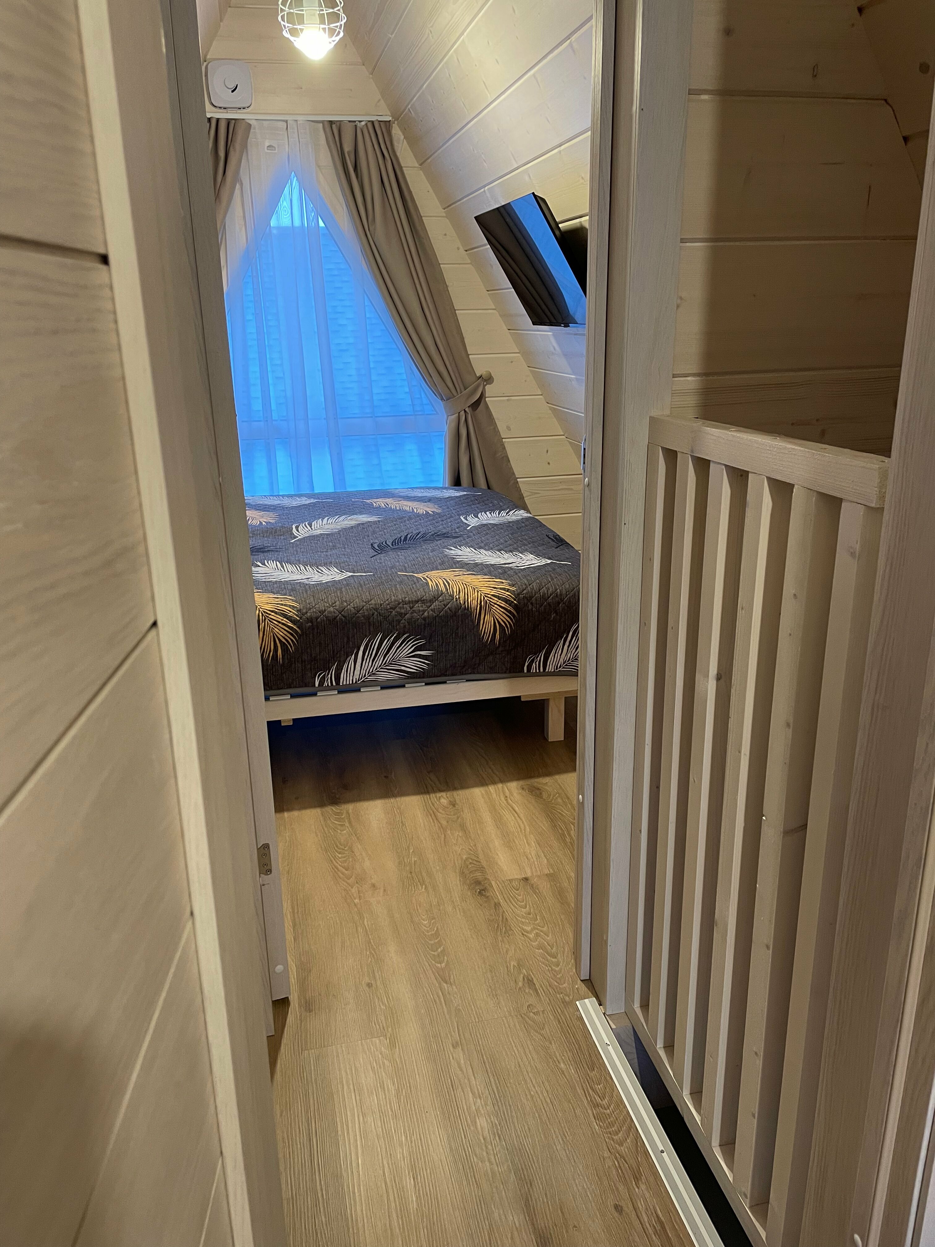 Коттедж на Снетковском  озере - Фокстрот (плюс финишная уборка 1500 разово)