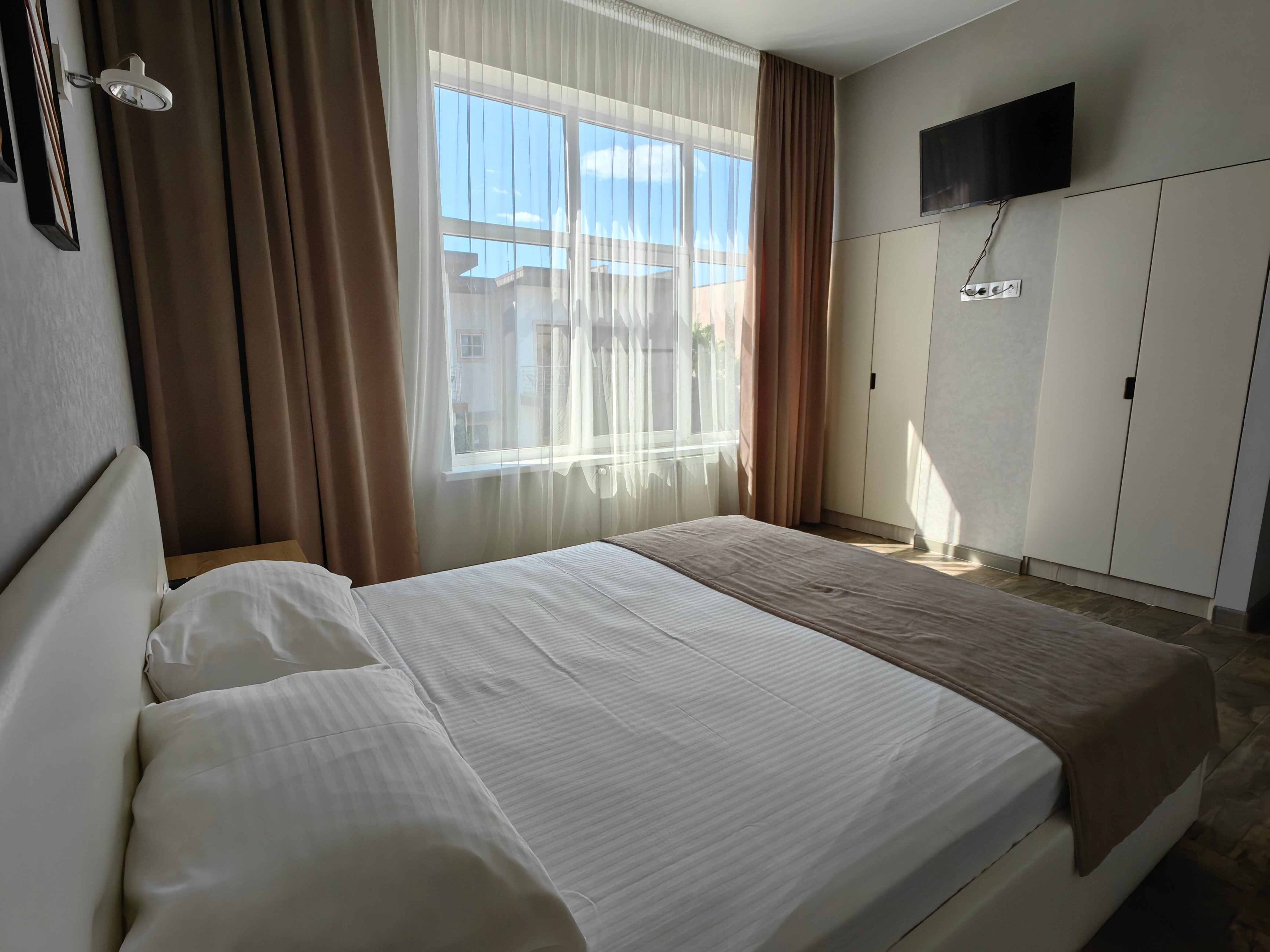 Семейный номер с видом на море