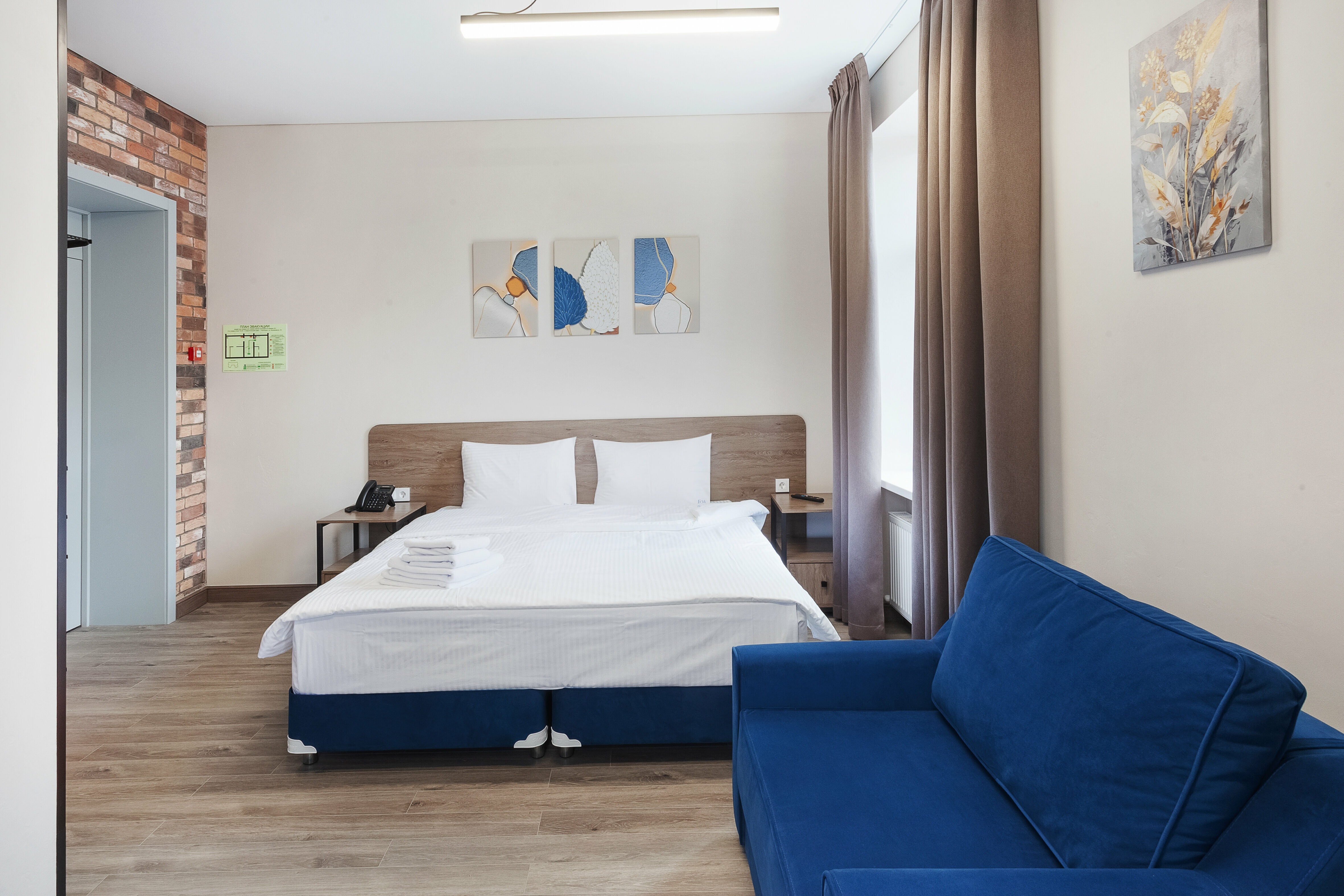 Улучшенный трехместный номер