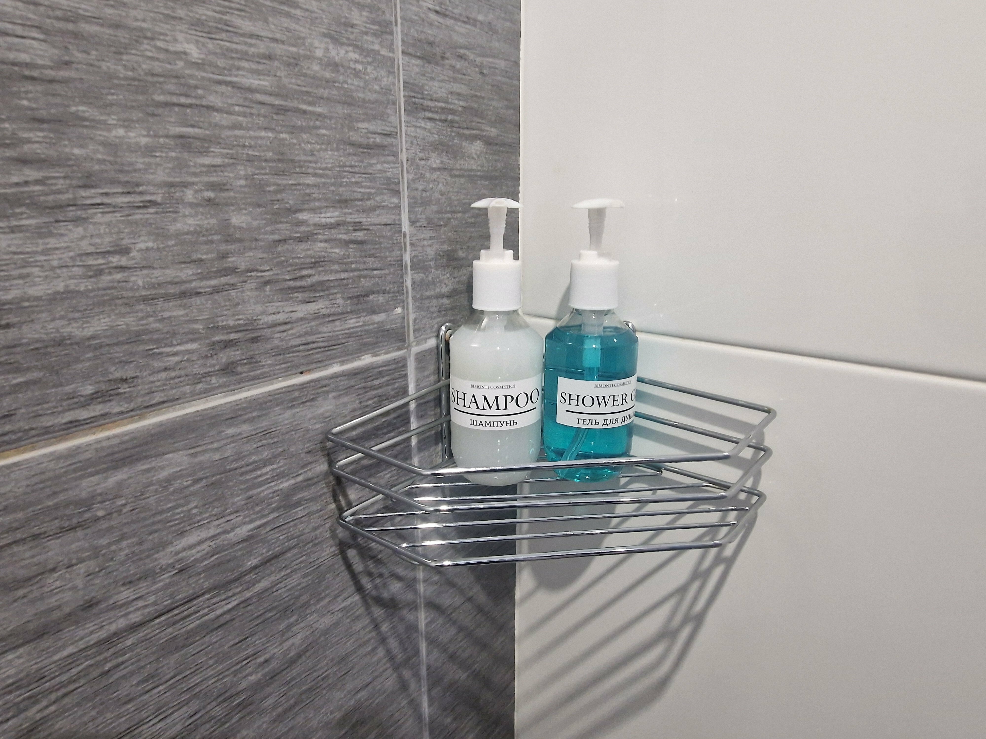 Трехместный номер с общей ванной комнатой